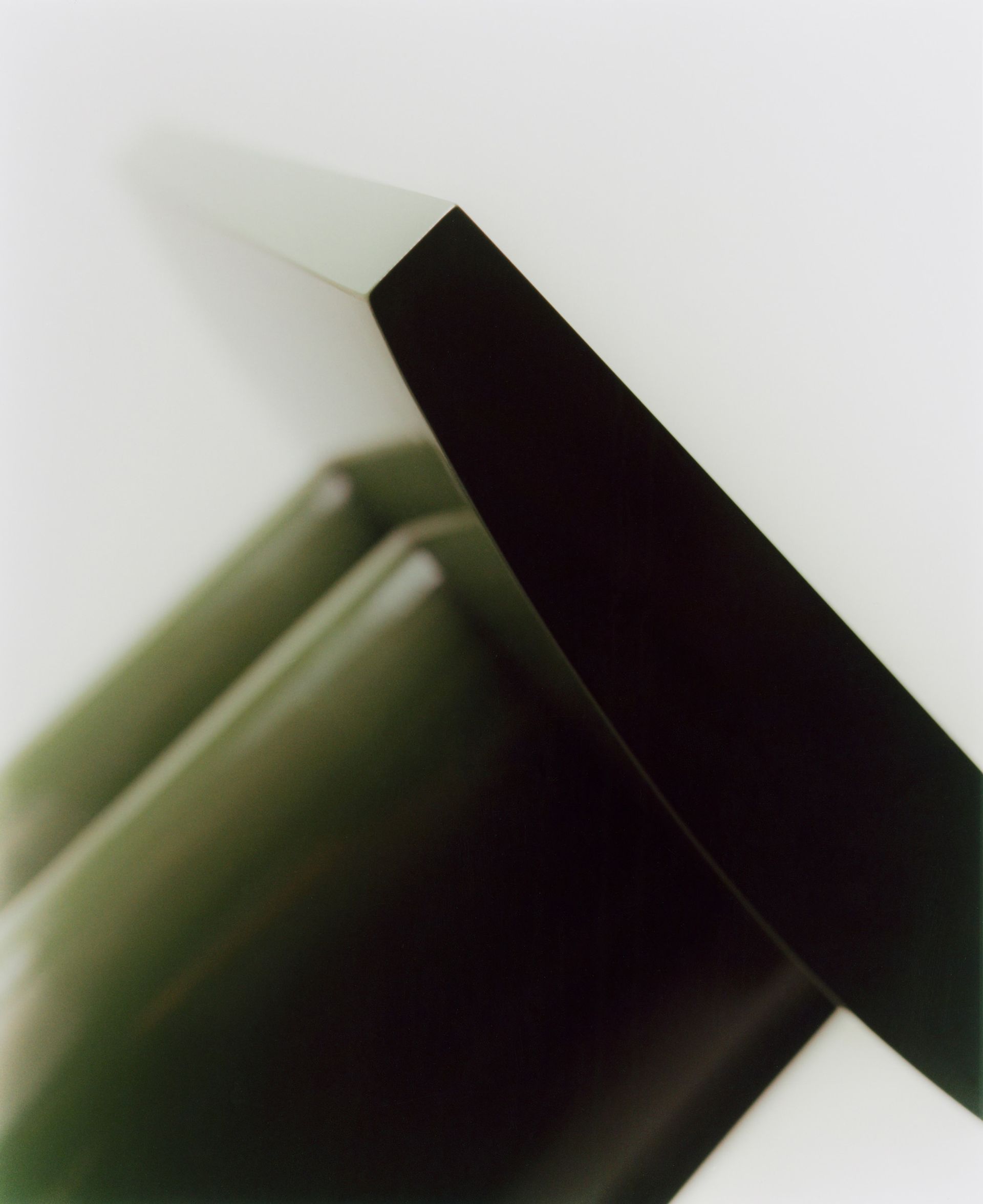 mesura, objects: Side Table 001 (Fig. 2)
