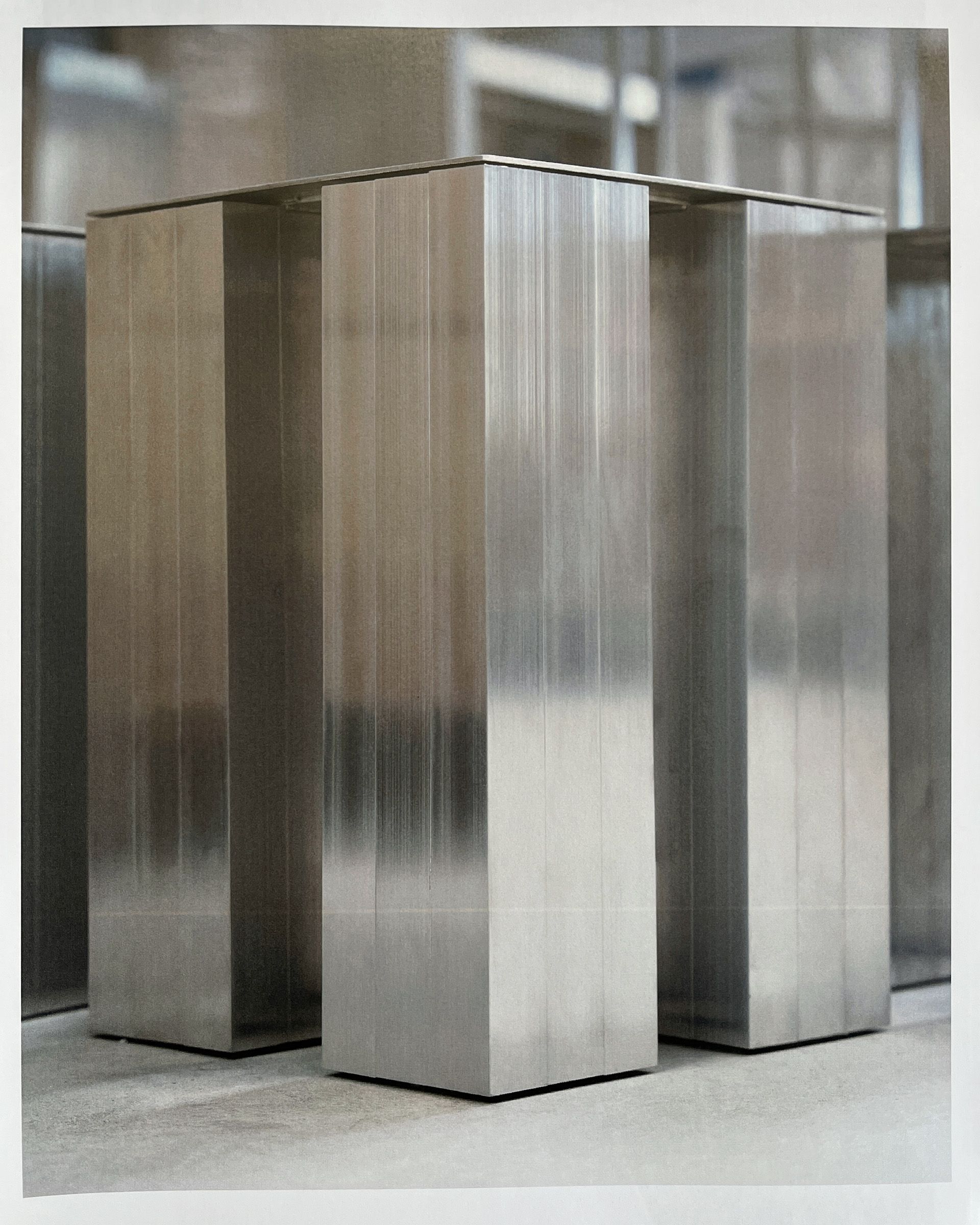 mesura, objects: Stool 001 (Fig. 2)