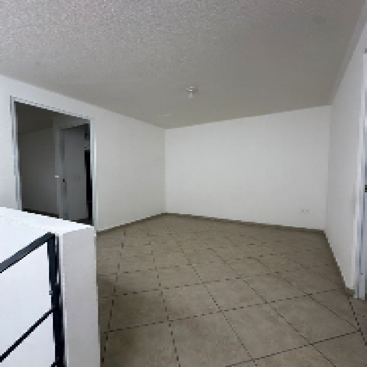 Hermosa casa en TRES CANTOS RESIDENCIAL 3 recámaras - 1