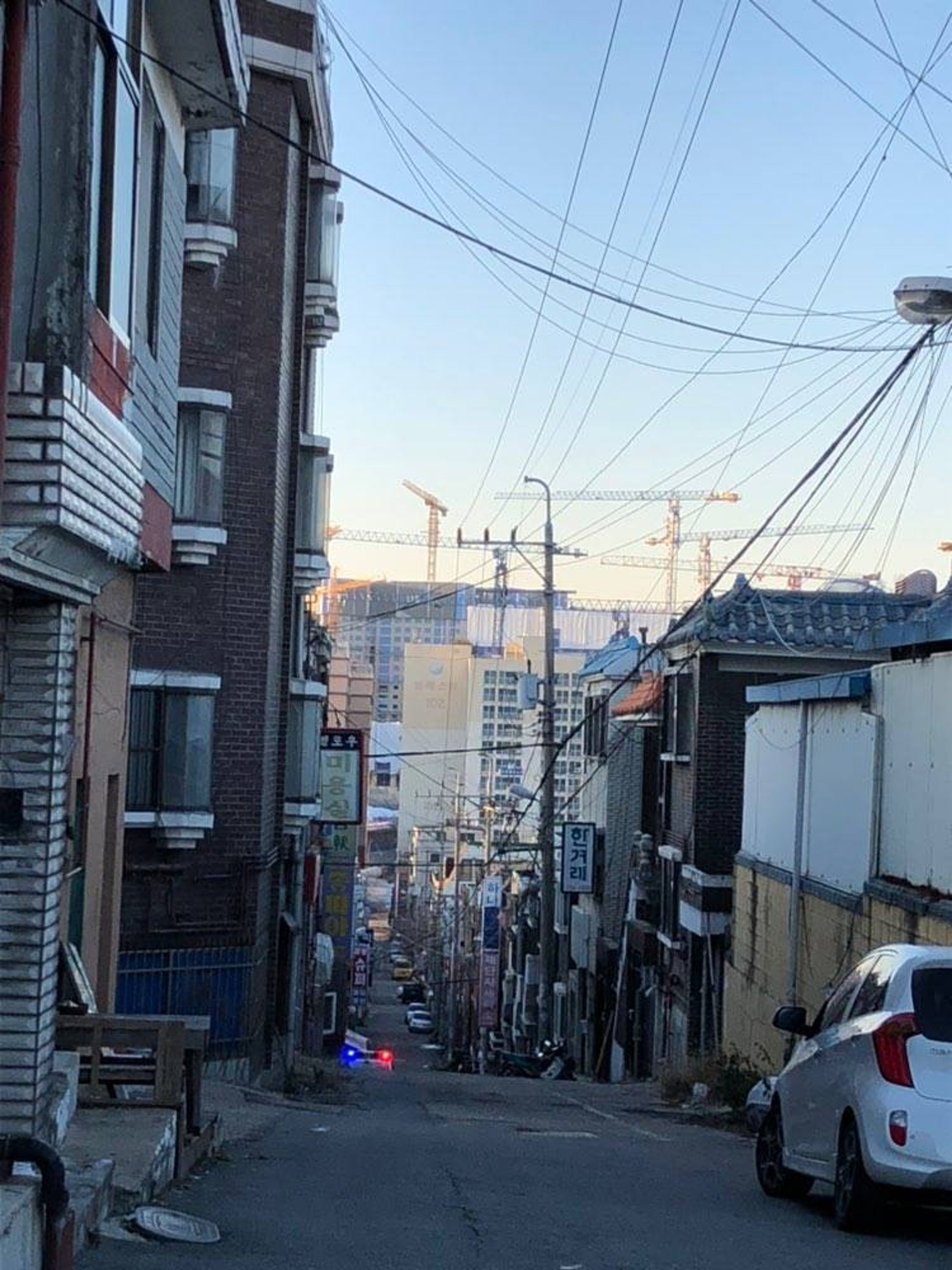 사라지는 신흥의 모습을 기록하다