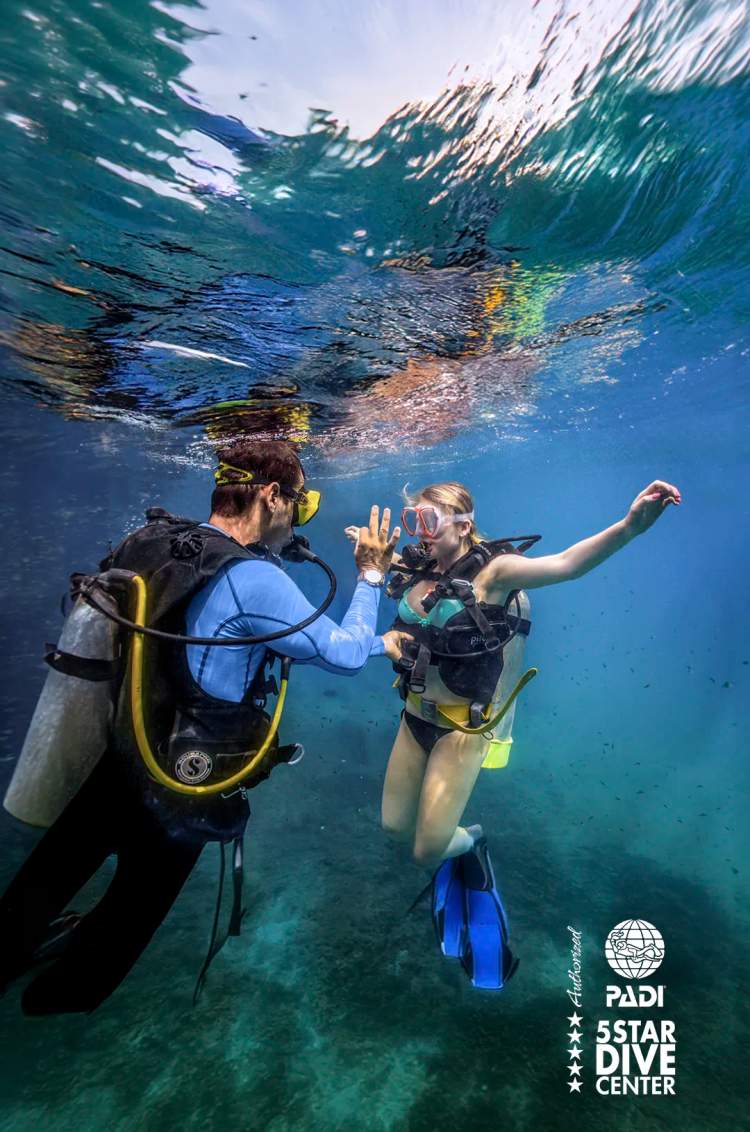 Student during the Open Water Diver Puerto Vallarta PADI Certification.
