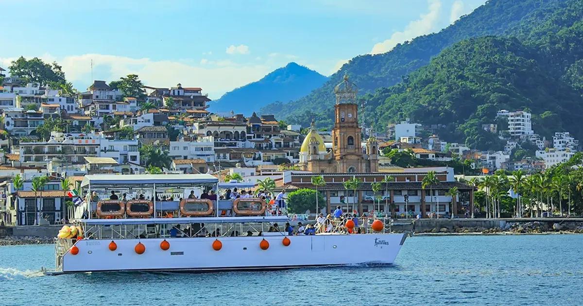 Best Time to Visit Puerto Vallarta: A Seasonal Breakdown