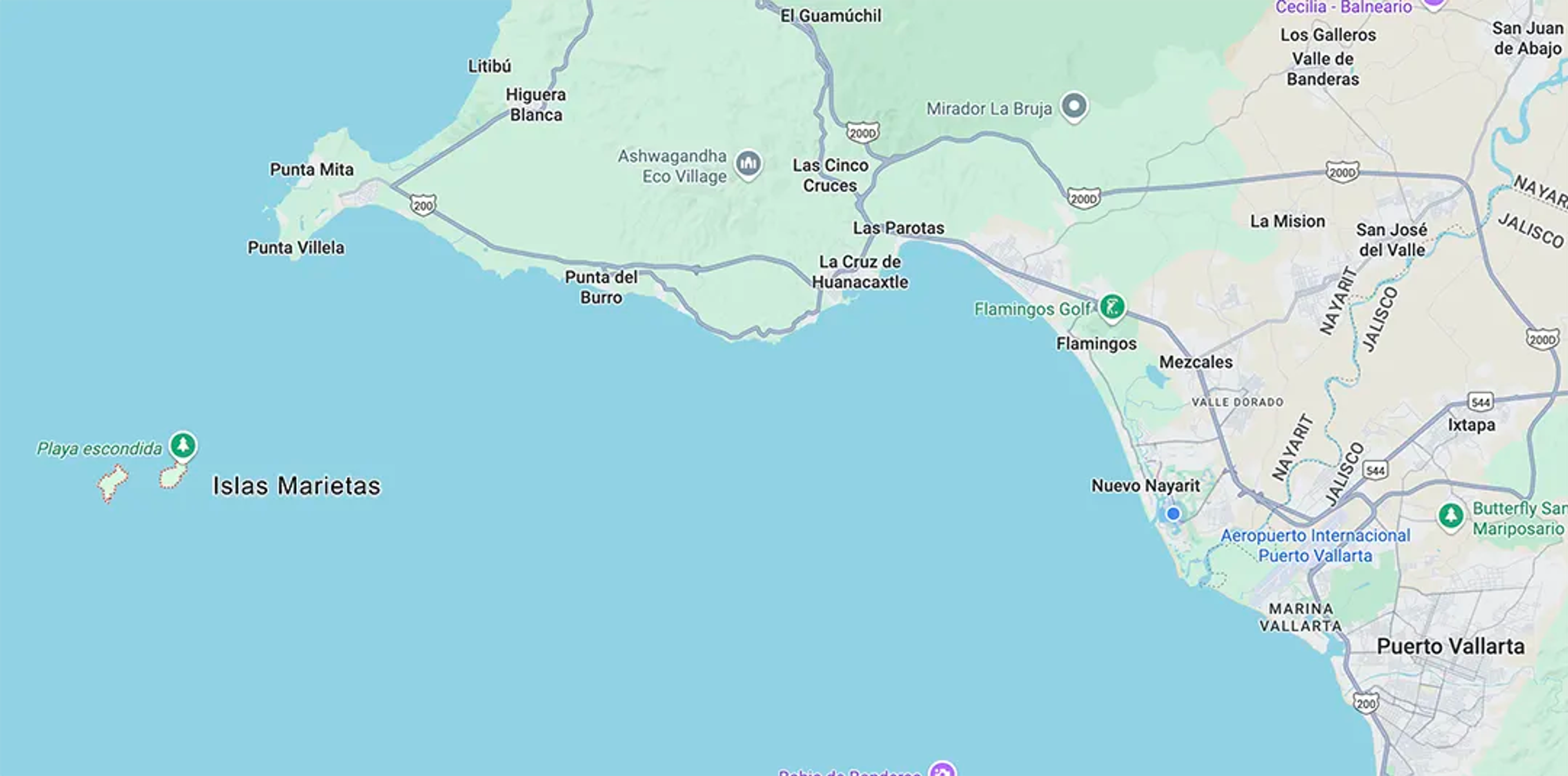 Map showing Puerto Vallarta, Punta Mita, Playa Escondida, and Playa del Amor in Bahía de Banderas.