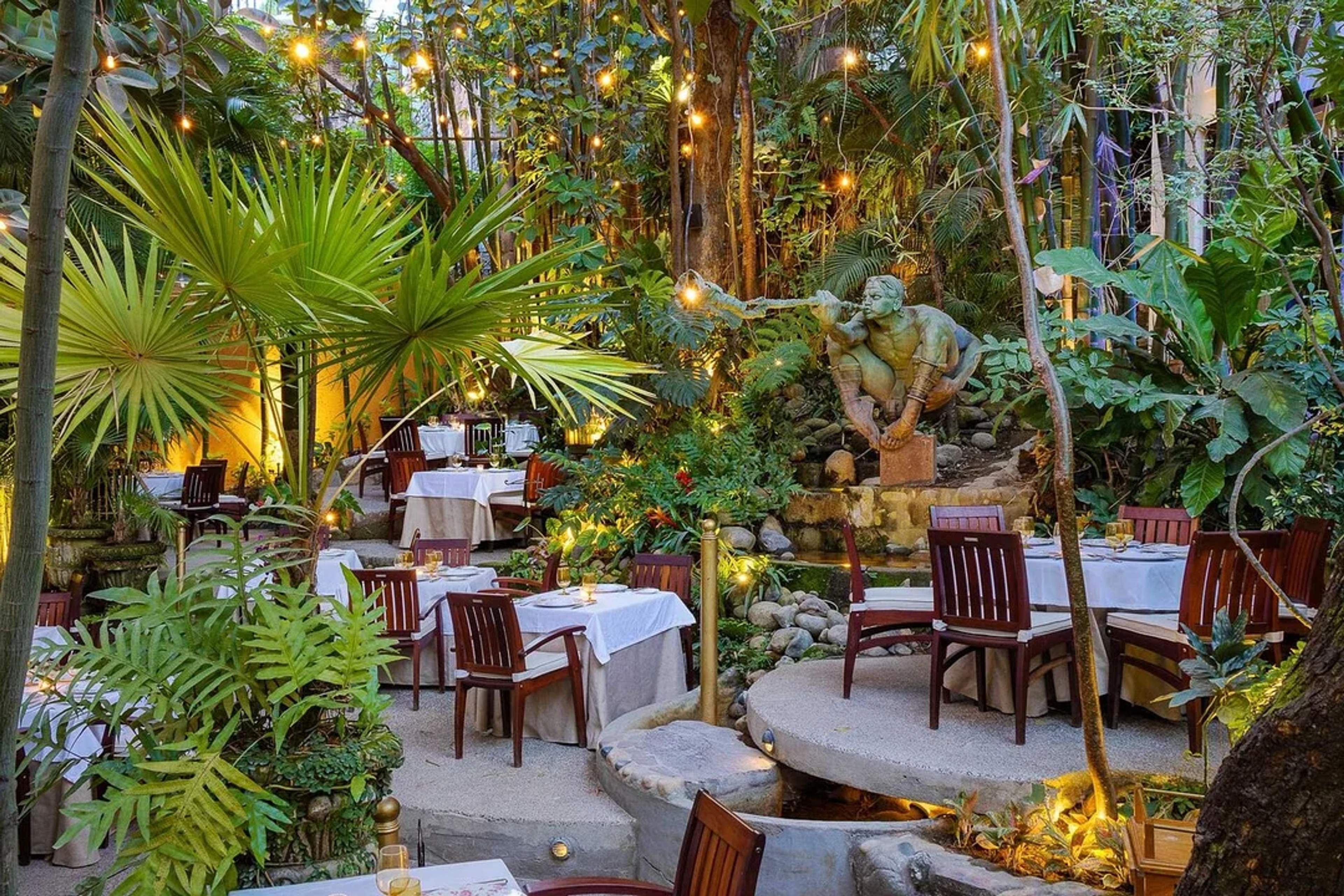 cafe des artistes puerto vallarta mexico