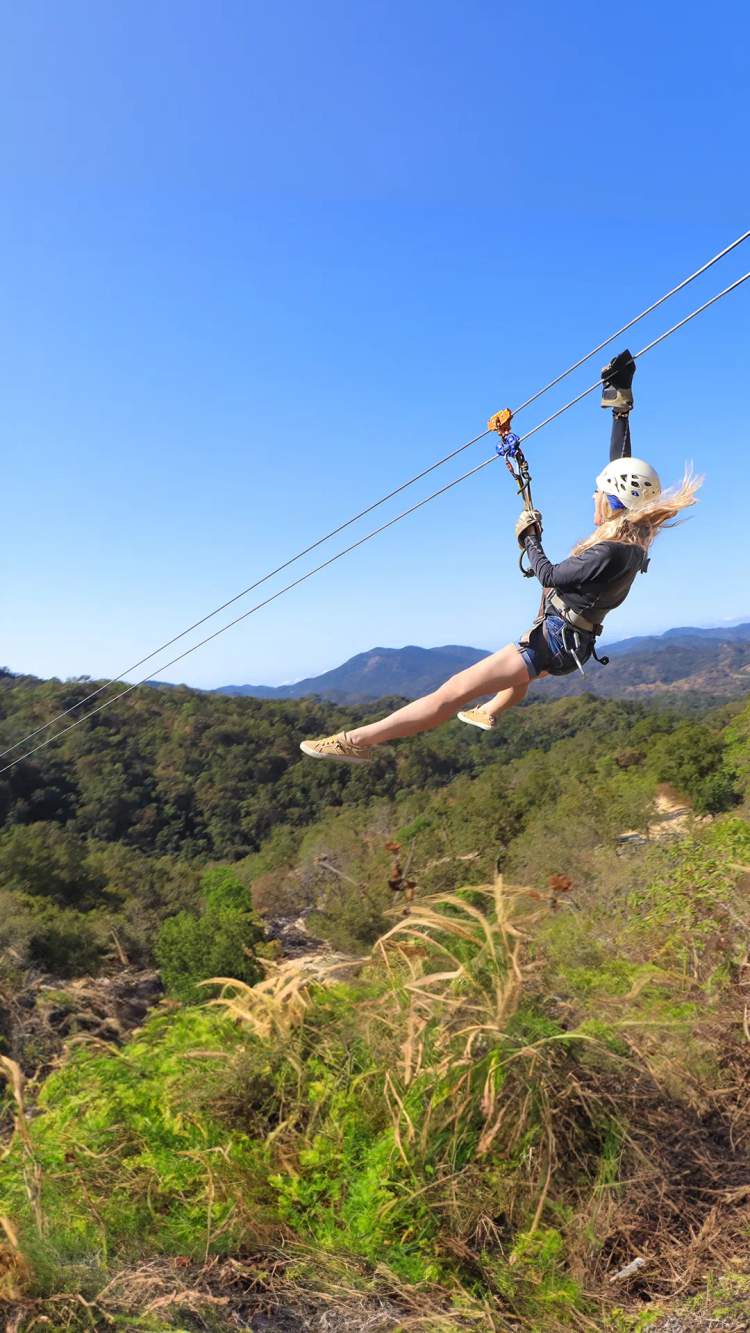 Learn about Vallarta Adventures' site policy.