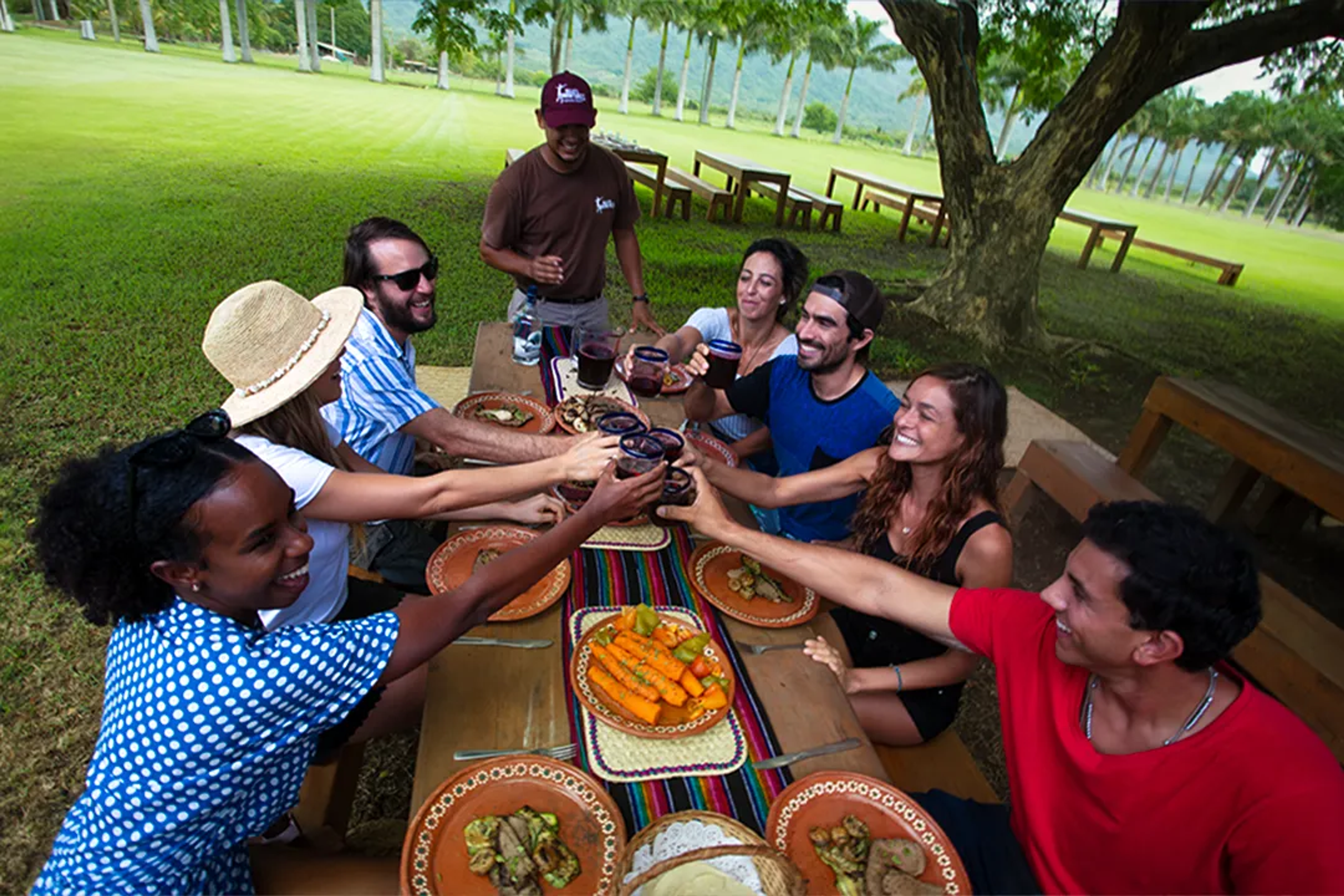 TOURS CULTURALES DE PUERTO VALLARTA: UN POCO DE SENDERISMO LIGERO PARA UNA EXCELENTE EXPERIENCIA GASTRONÓMICA CULTURAL