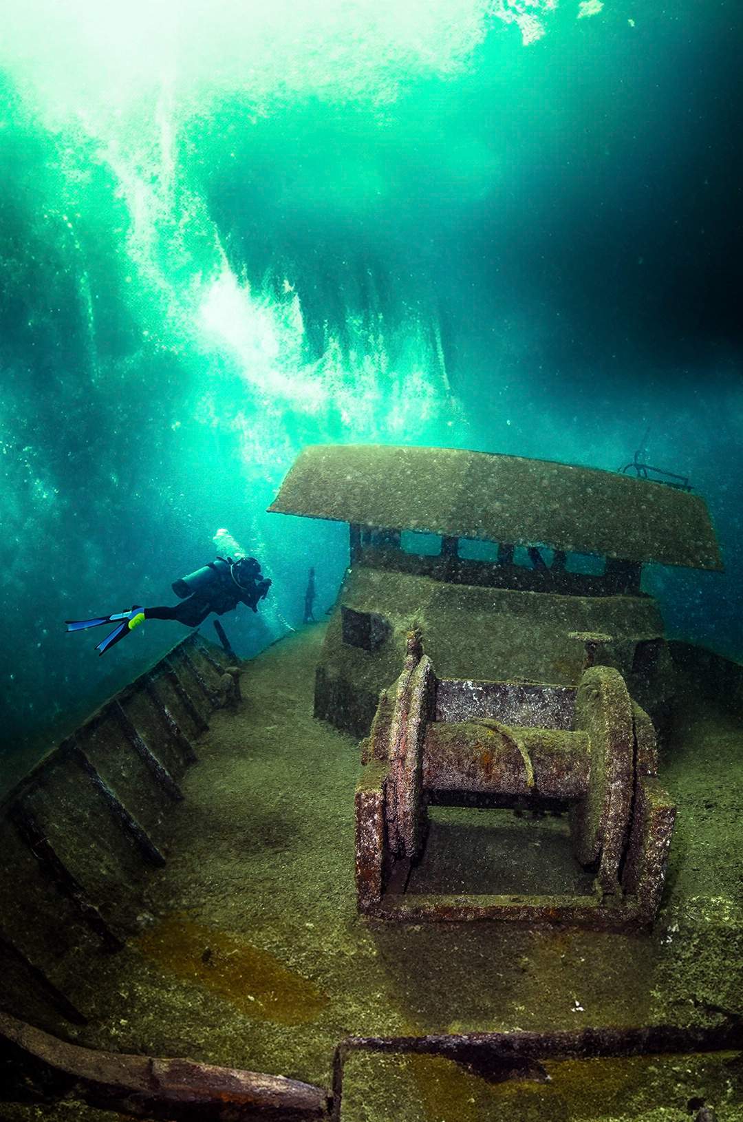 Private tour to Princesa wreck dive​ in Puerto Vallarta.