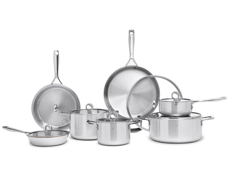 Set de casseroles non revêtues Olavson vu de côté