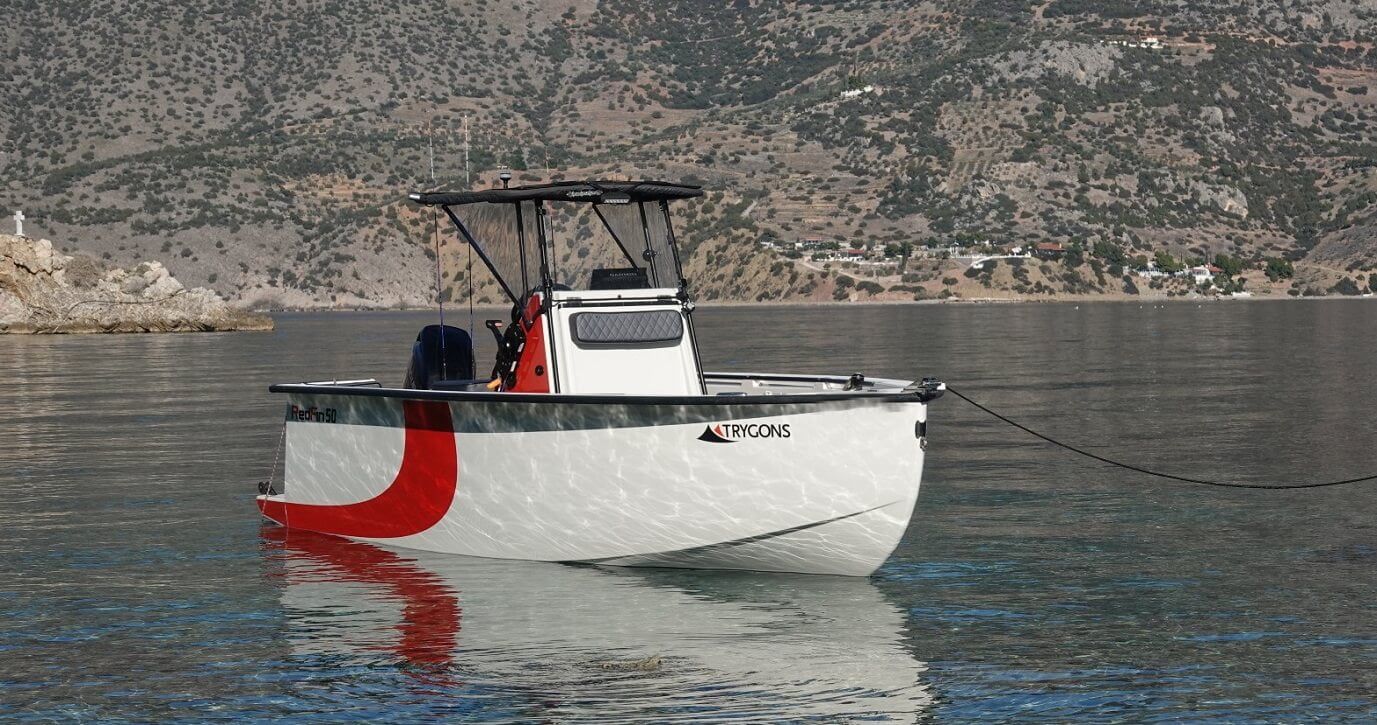 RedFin 50 at anchor