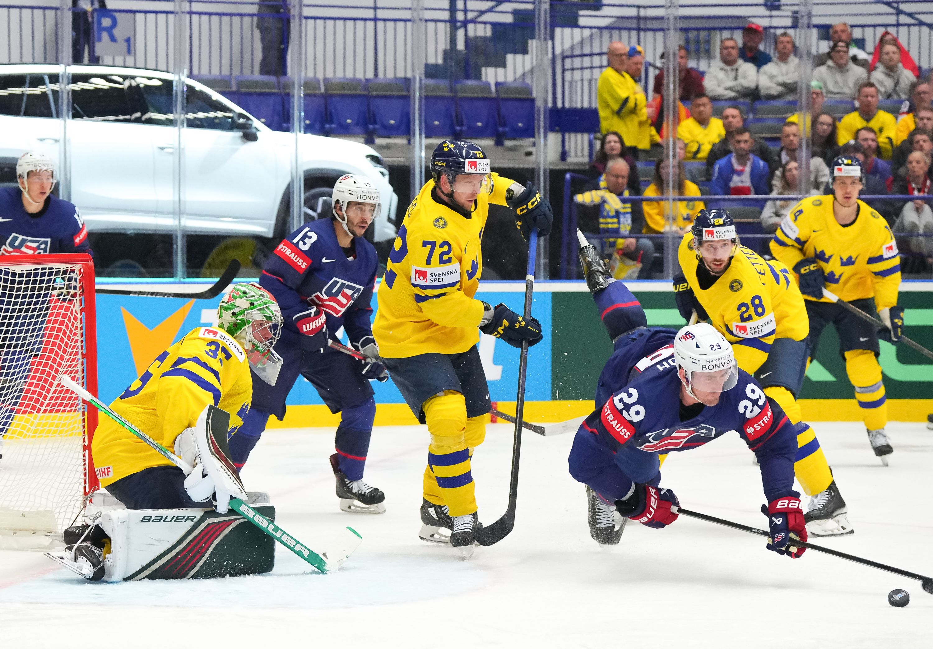 Bild från hockeymatch Sverige mot USA