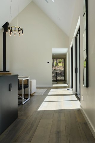 42-house-interior-select-verdantsound-00215 (1) (1).jpg