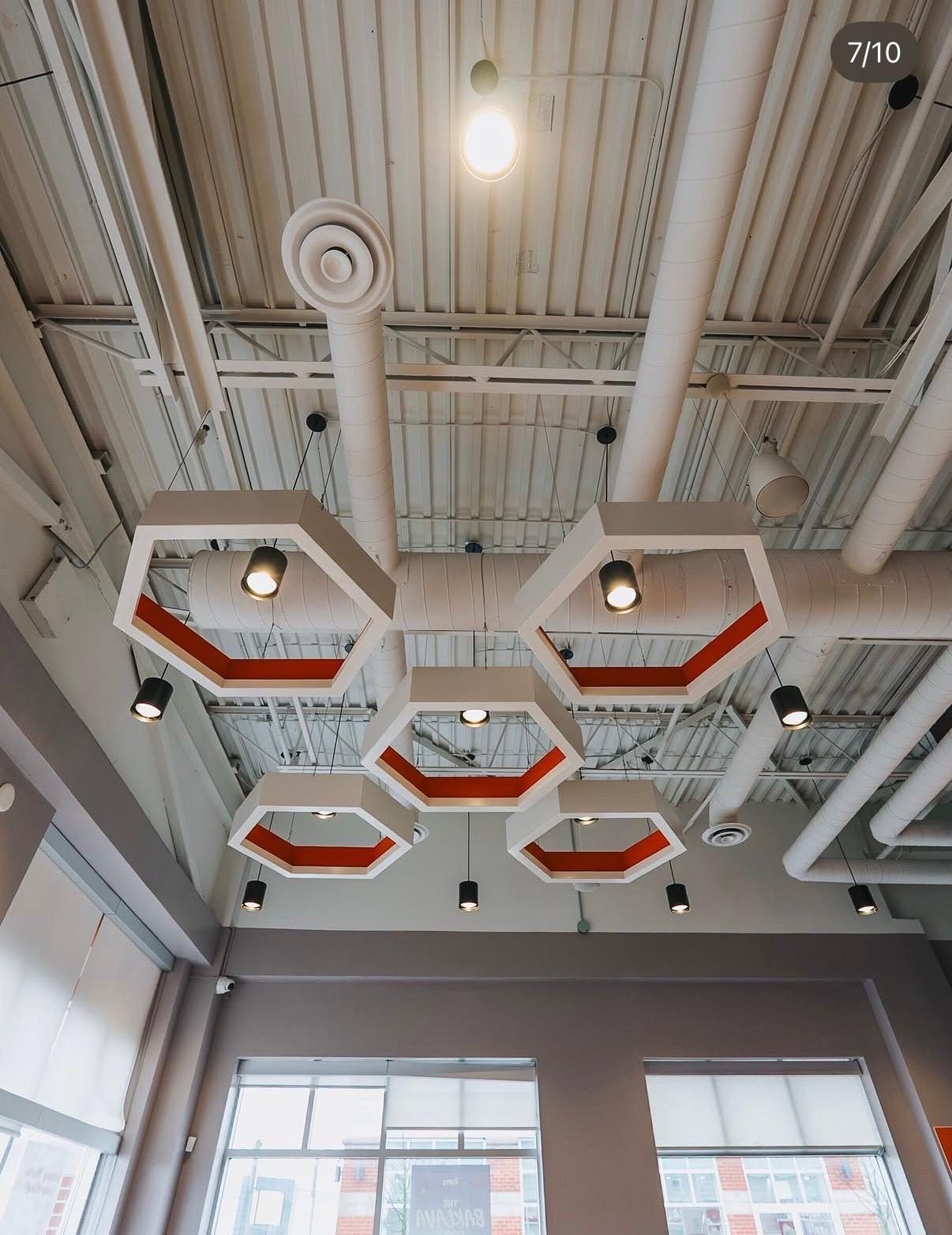 Hexagon feature lighting at Mr. Puffs, Vaughan