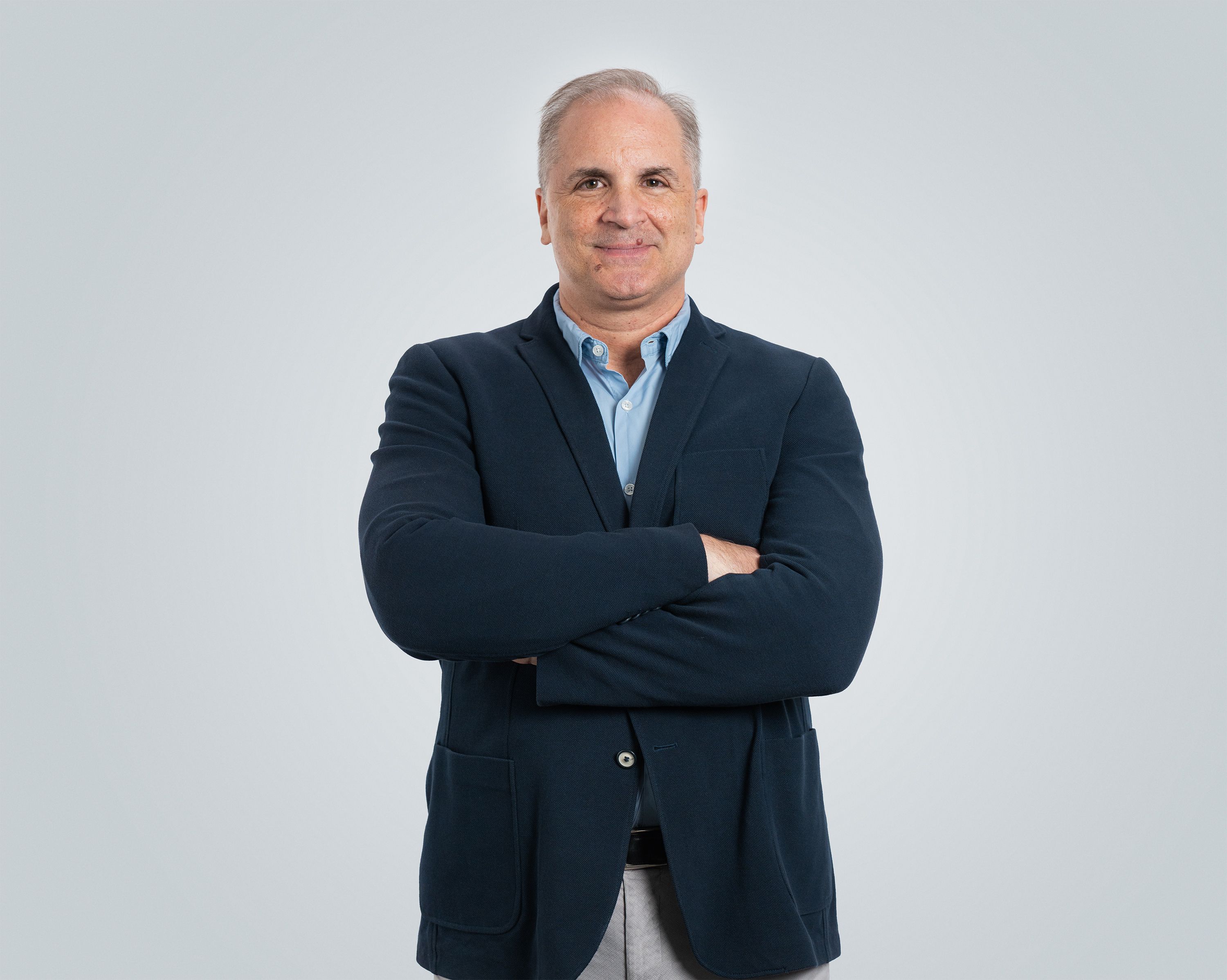 ISD - ISD - Dr. Pedro Zaballos