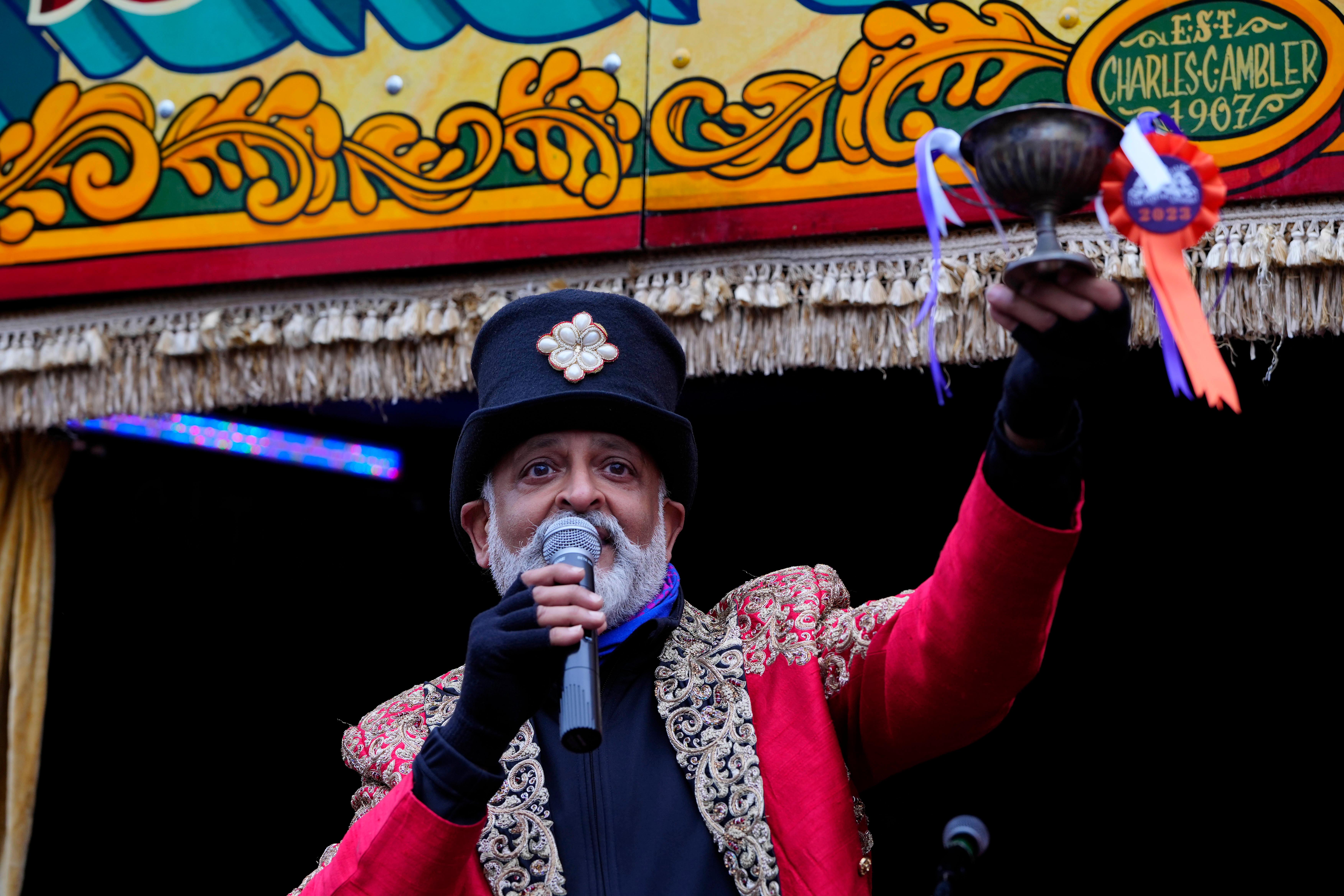 Ajay Chhabra presenting The Drover's Cup