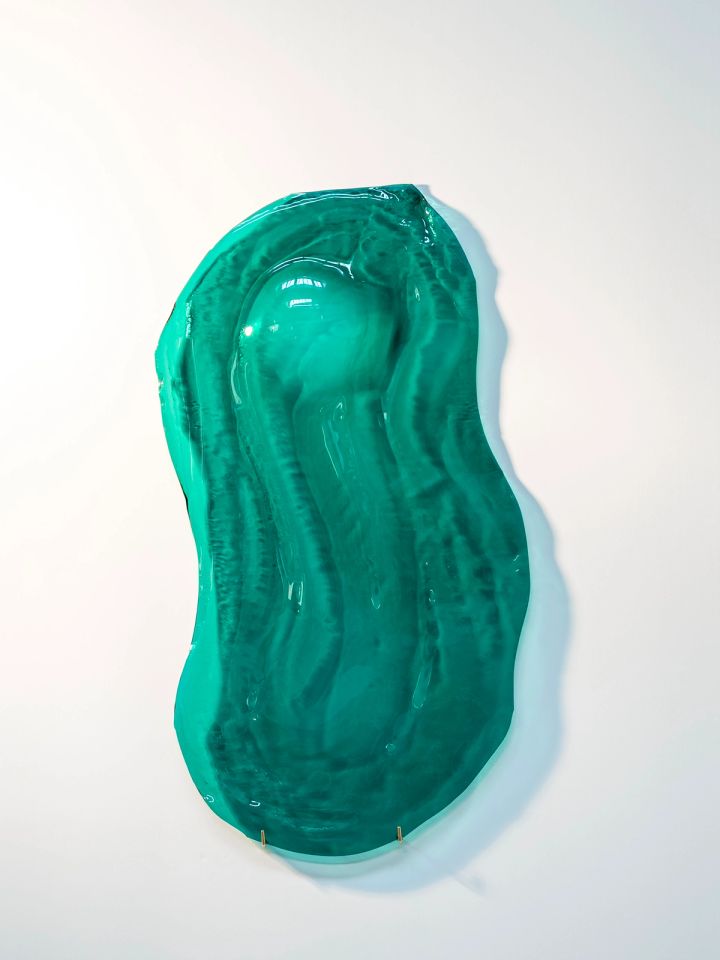 Viridiana, 2025, 89x52 cm (1)