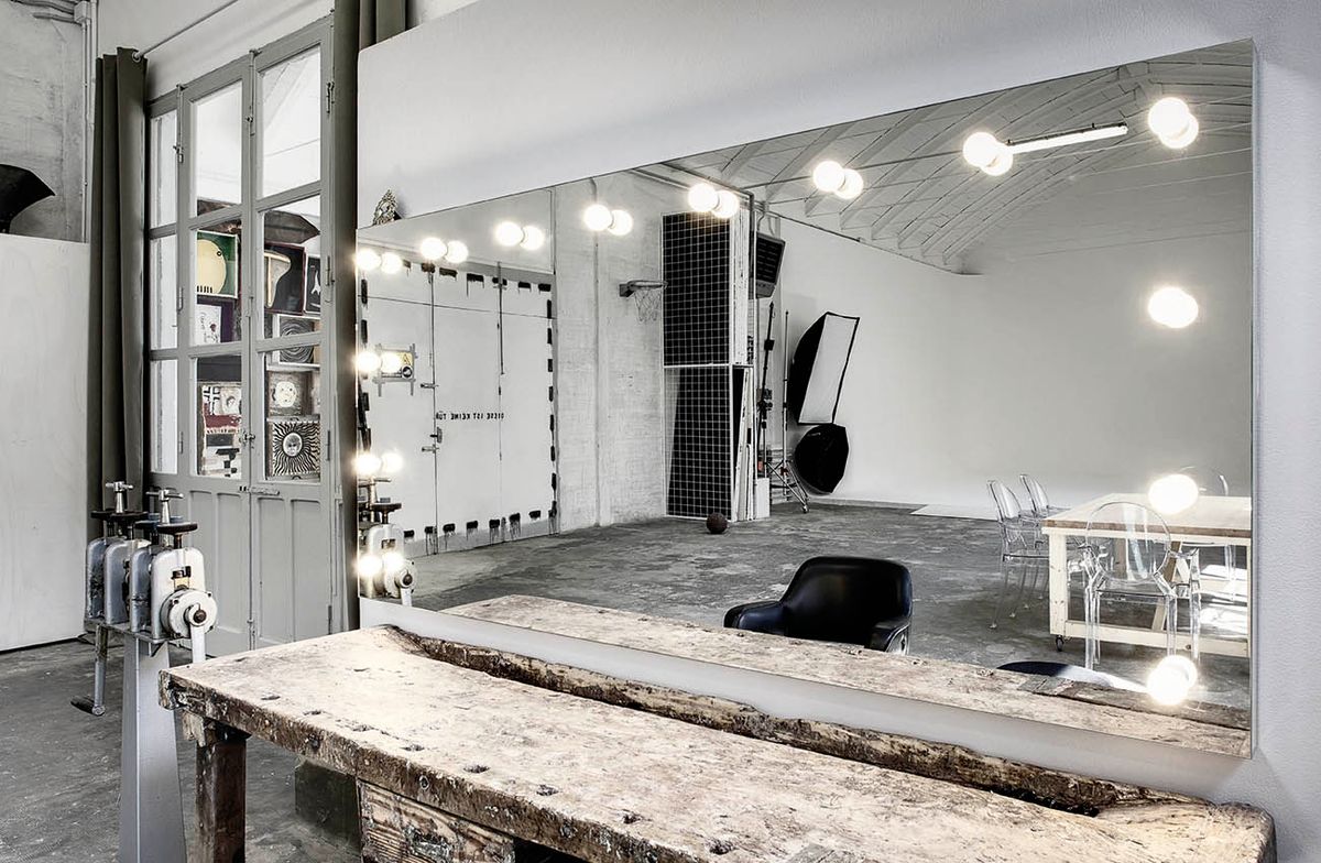 Studiolux — backstage