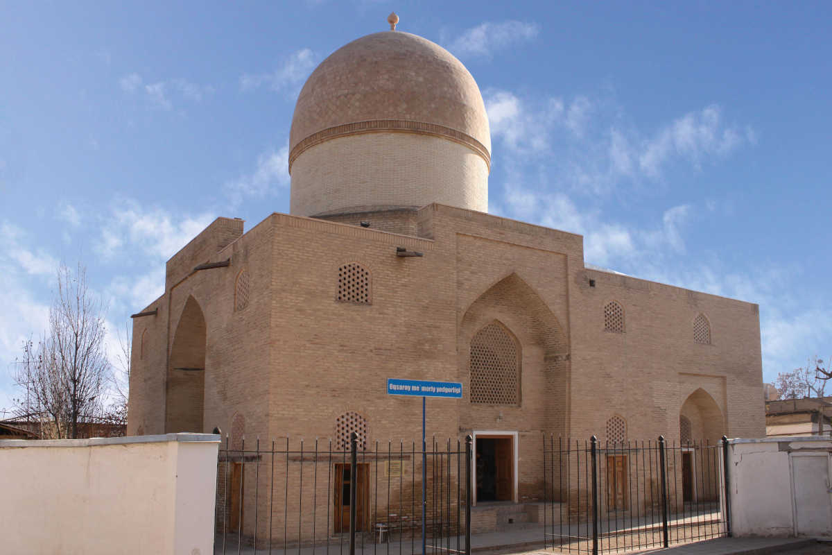 Il mausoleo storico di Ak Saray a Samarcanda, in Uzbekistan, una famosa attrazione turistica della Via della Seta.