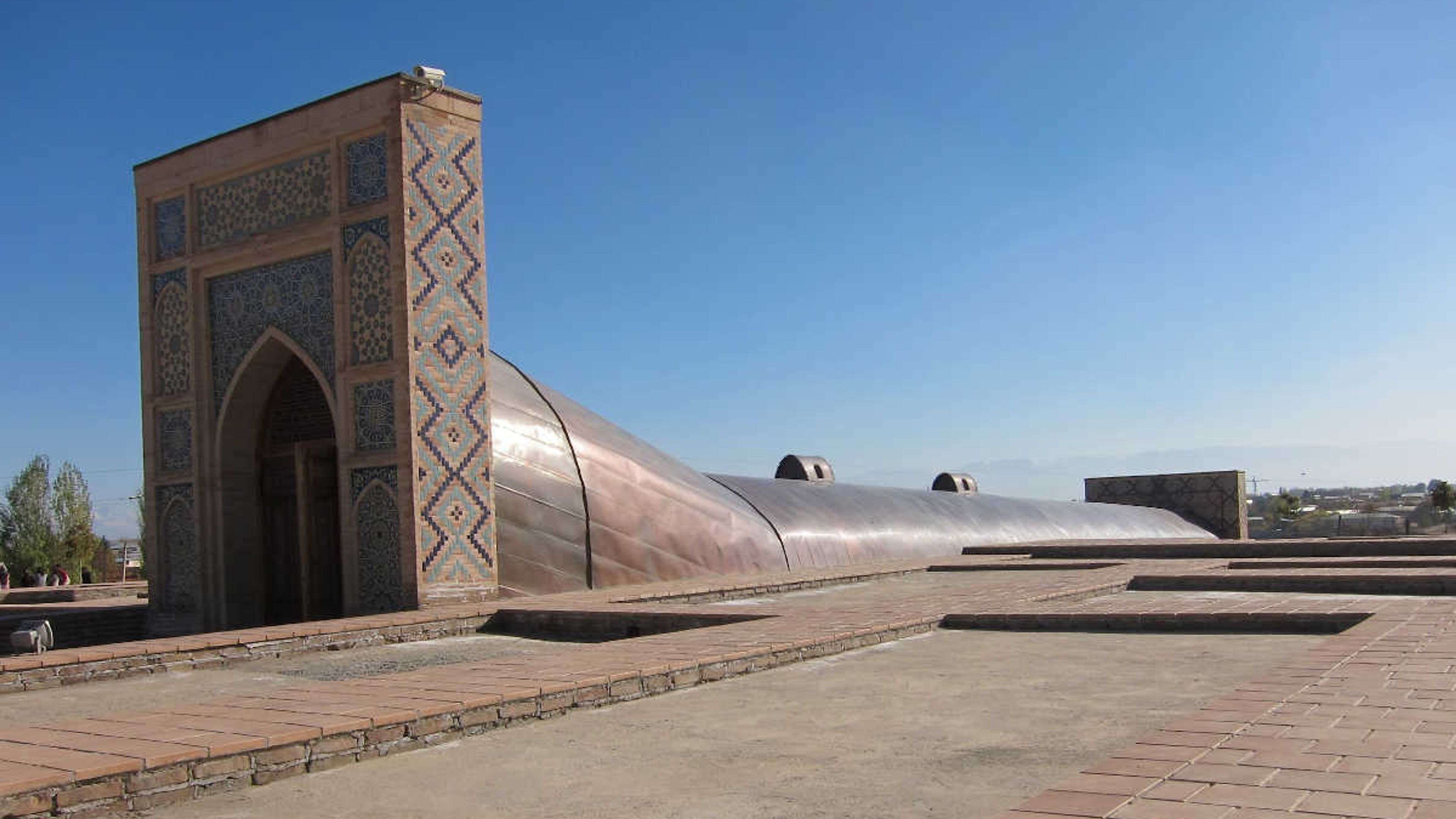 Osservatorio di Ulugh Beg a Samarcanda, Uzbekistan: attrazione storica con grande sestante.