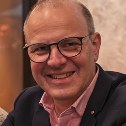 Dr. med. Andreas Cordes