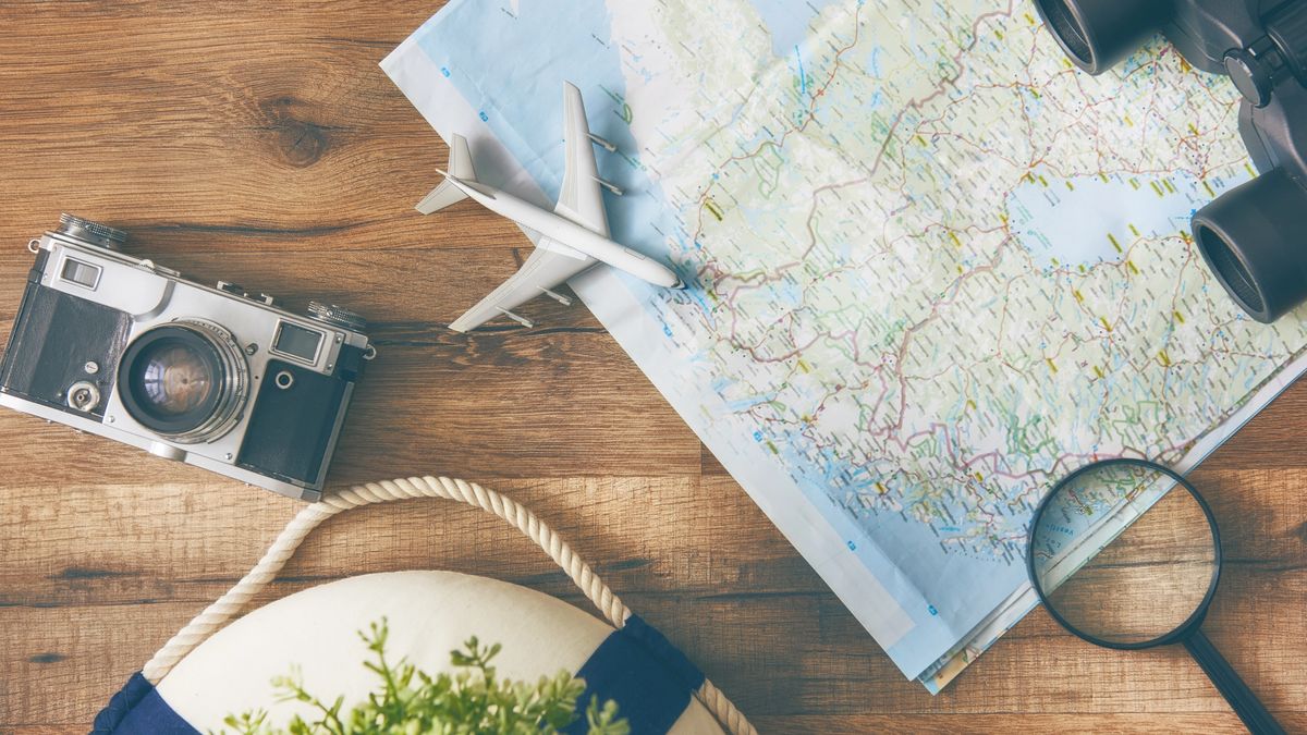 Travel props for finding great tourism destinations