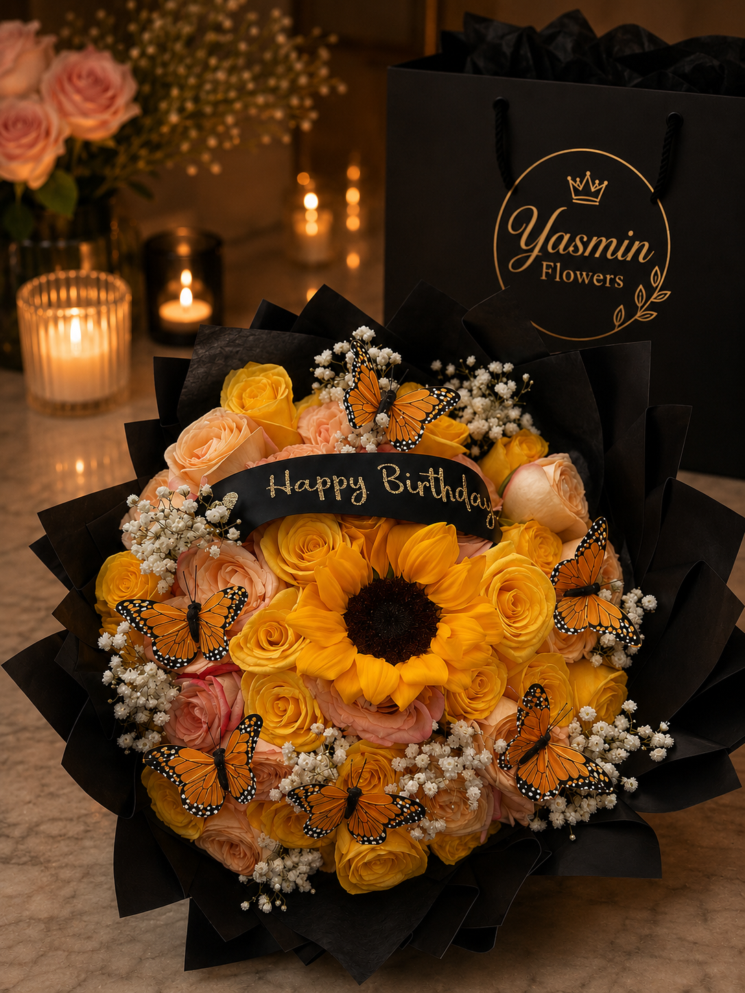 Dulce y Elegante Combinacion de Rosas con Impotente Girasol que Enamoran