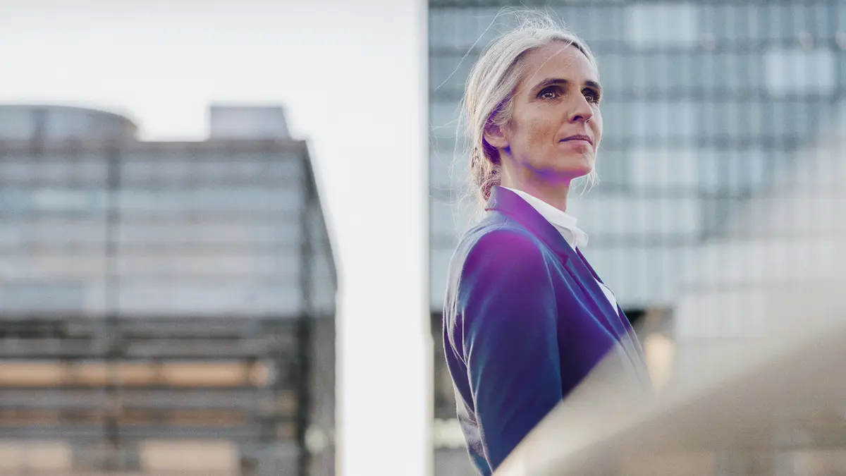 Connecting a brighter future