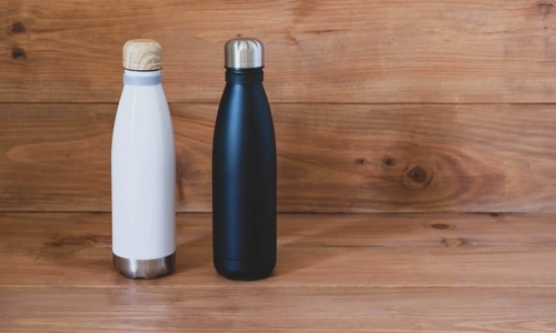 2 reusable water bottles
