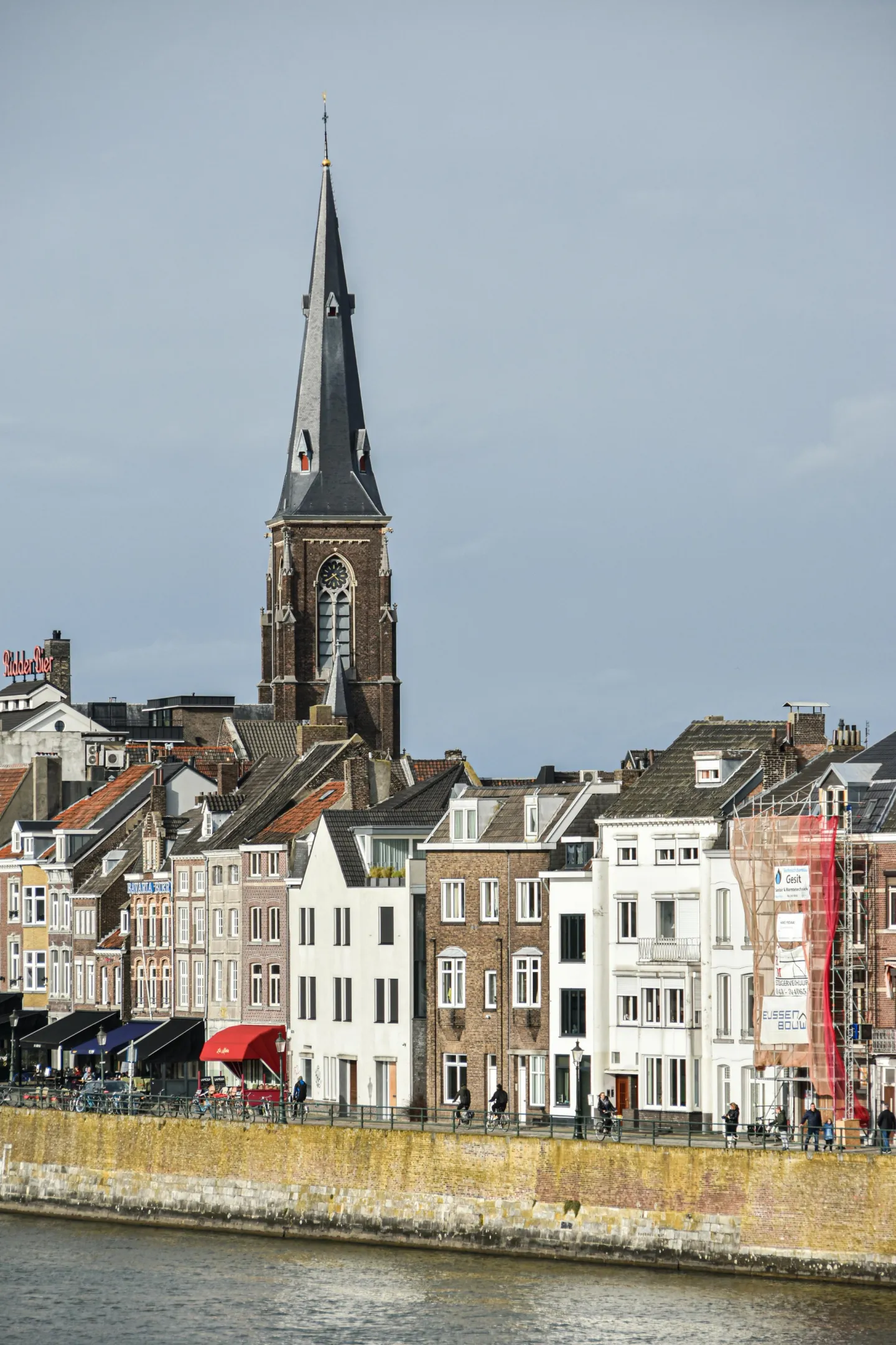 Inbox Storage in Maastricht — picked up at your door