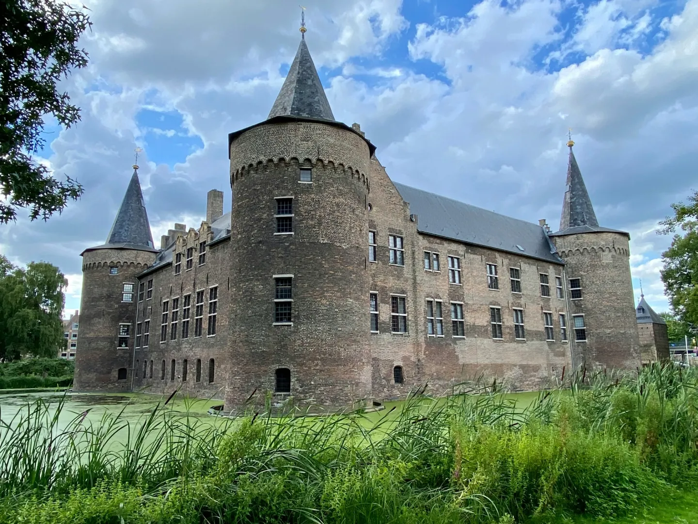 Inbox Storage in Vught — picked up at your door