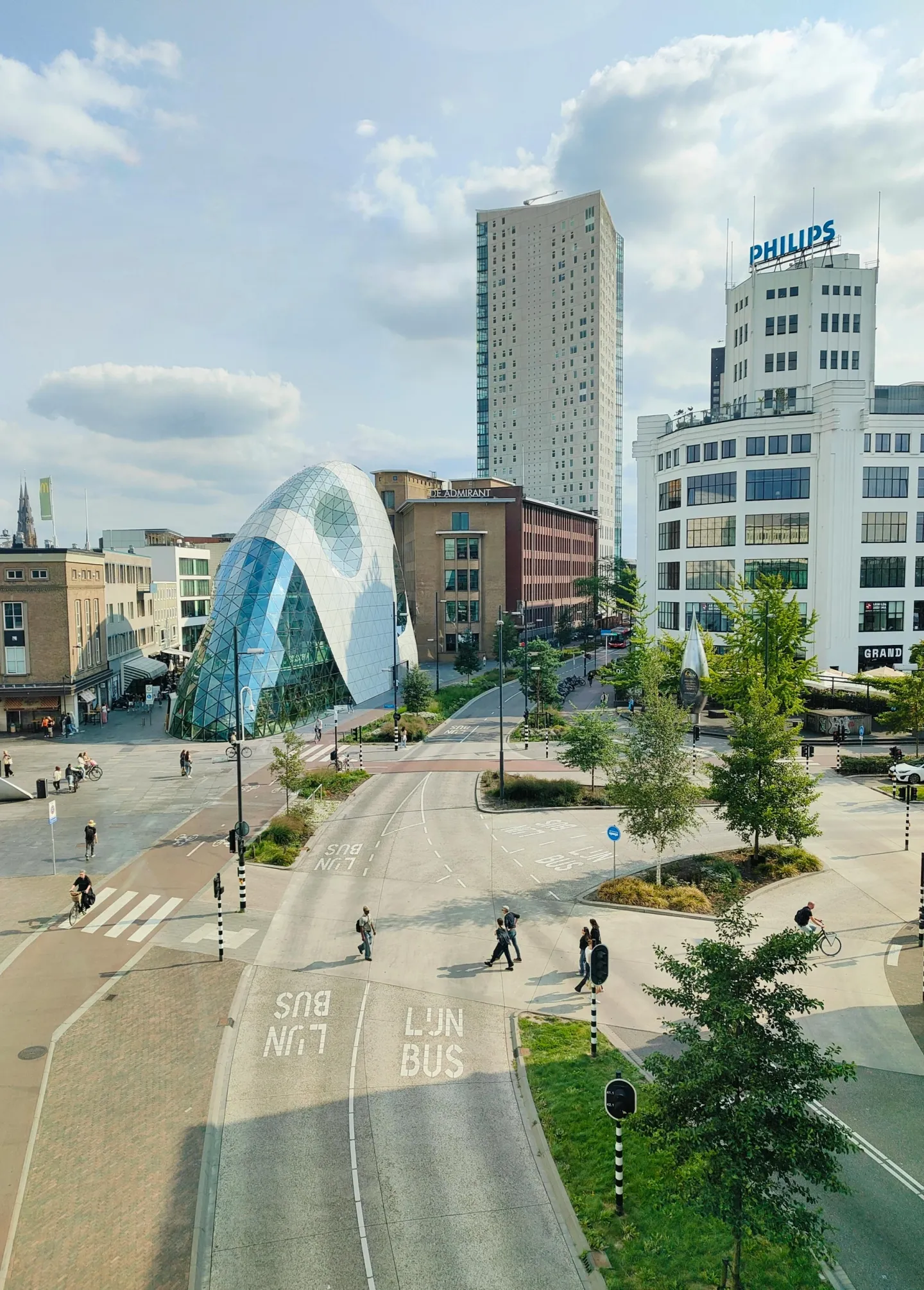 Inbox Storage in Eindhoven — picked up at your door