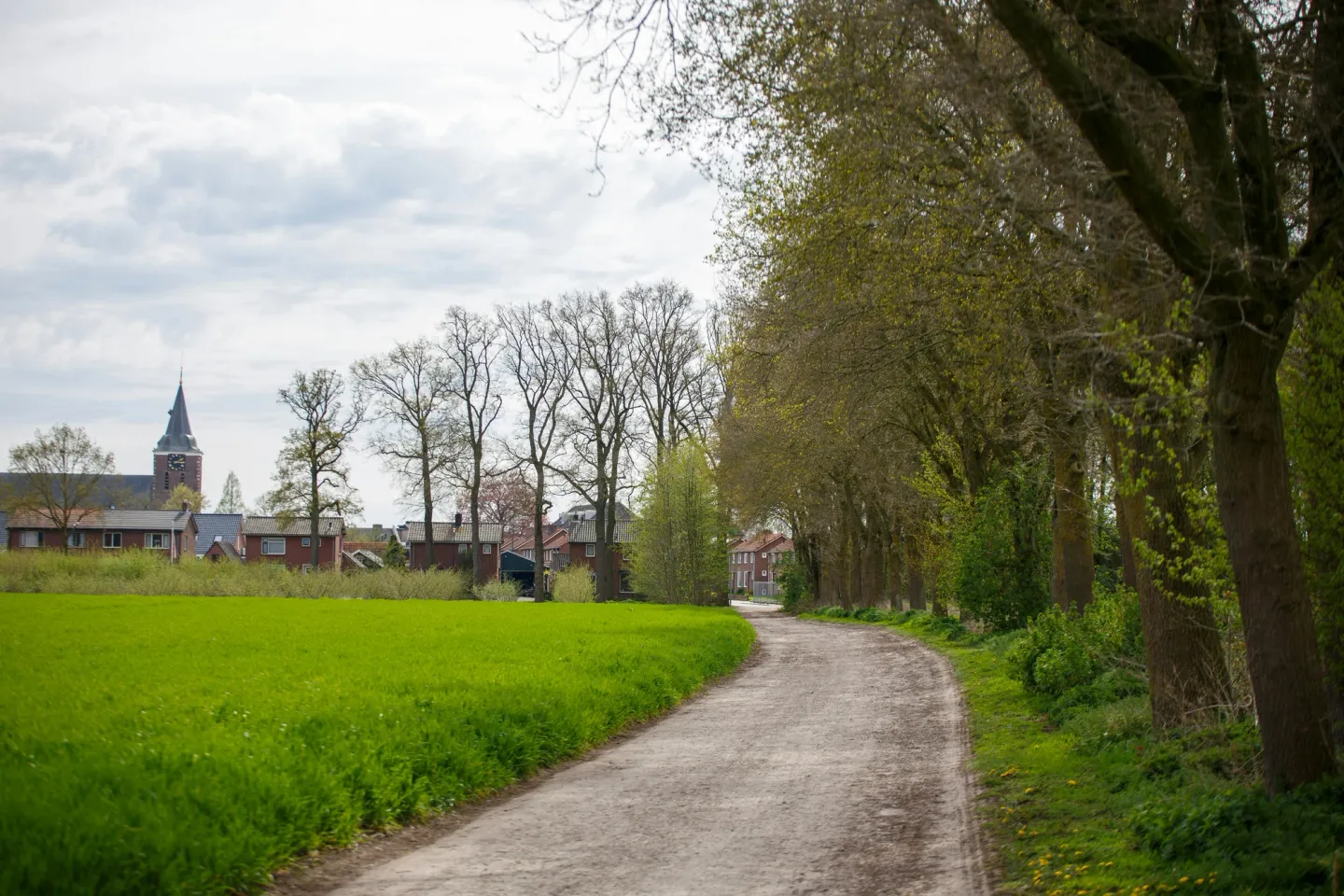 Inbox Storage in Oud Beijerland — picked up at your door