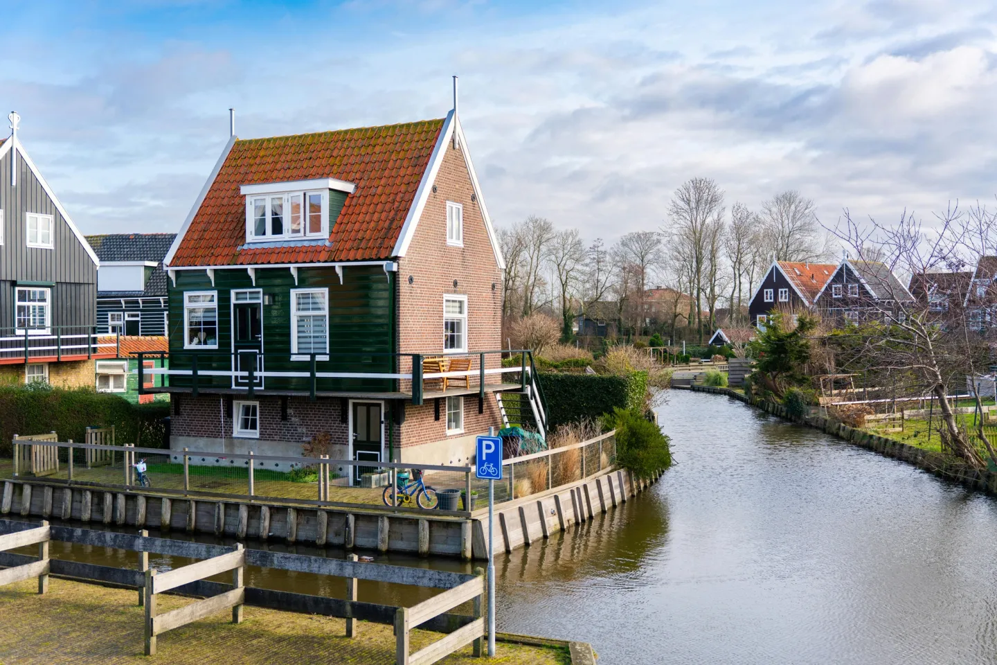 Inbox Storage in Heerhugowaard — picked up at your door