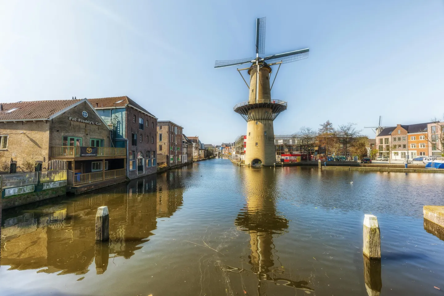 Inbox Storage in Schiedam — picked up at your door