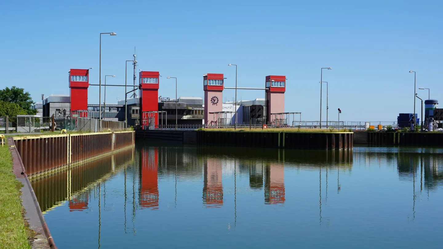 Inbox Storage in IJmuiden — picked up at your door