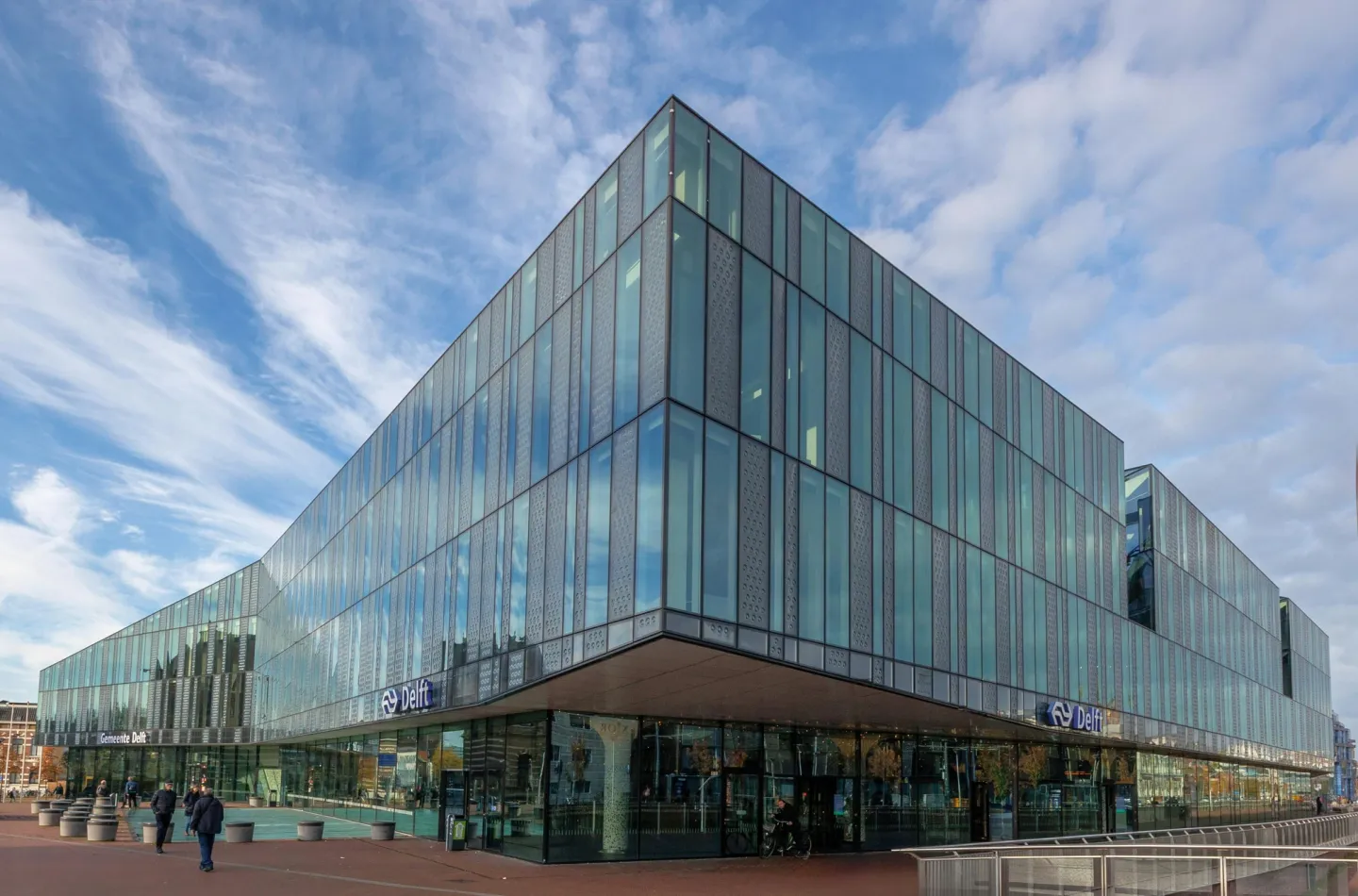 Inbox Storage in Leerdam — picked up at your door