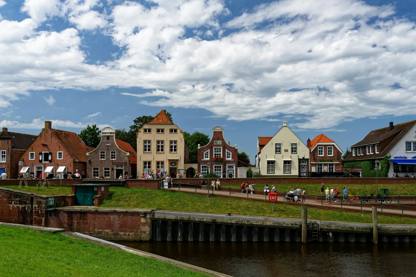 Inbox Storage in Franeker — picked up at your door