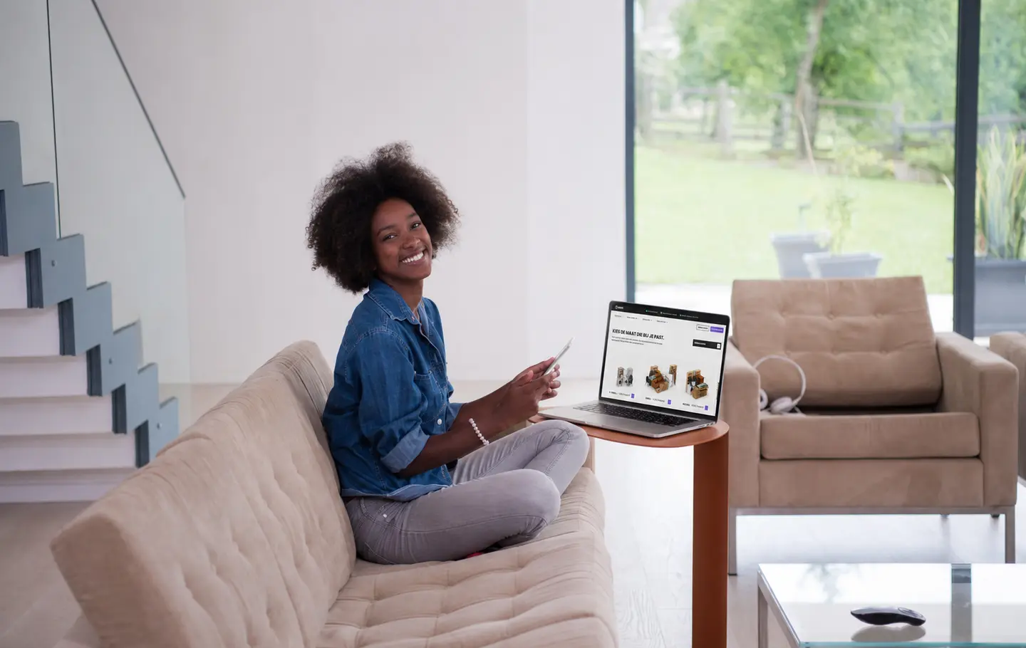 Stap 1: postcode en opslagmaat kiezen — Inbox Storage online calculator
