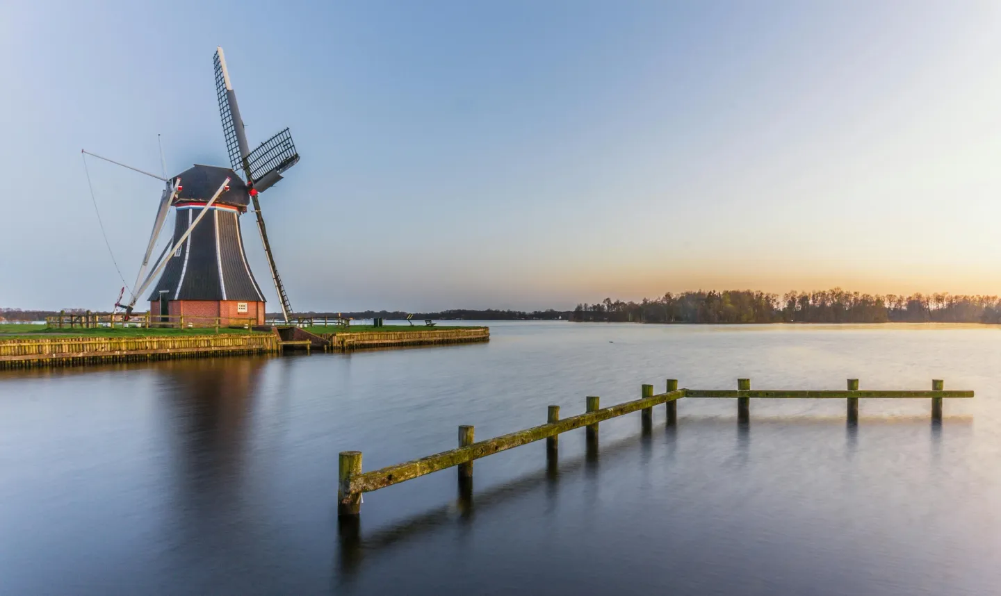 Inbox Storage in Papendrecht — picked up at your door