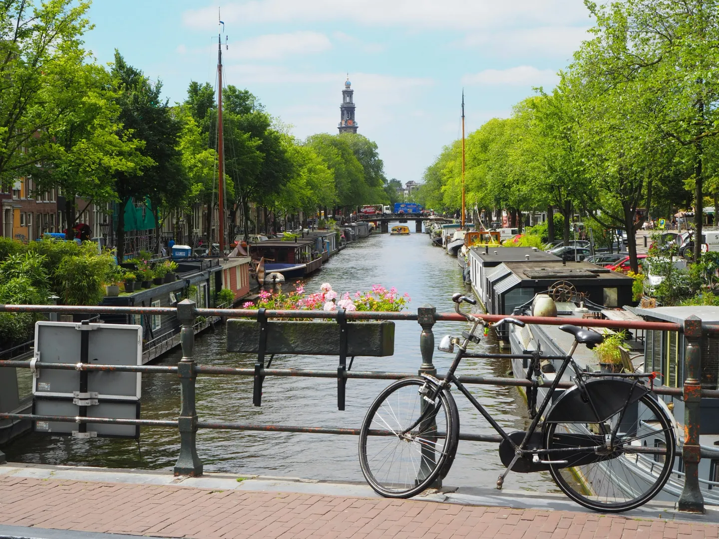 Inbox Storage in Schagen — picked up at your door