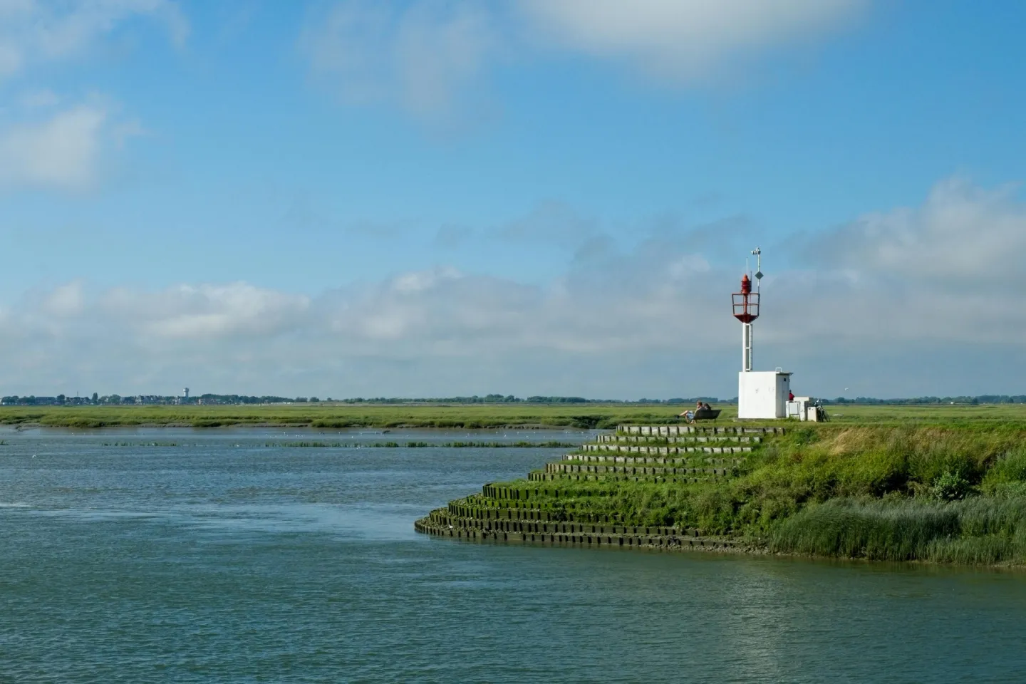 Inbox Storage in Zeeuws Vlaanderen — picked up at your door