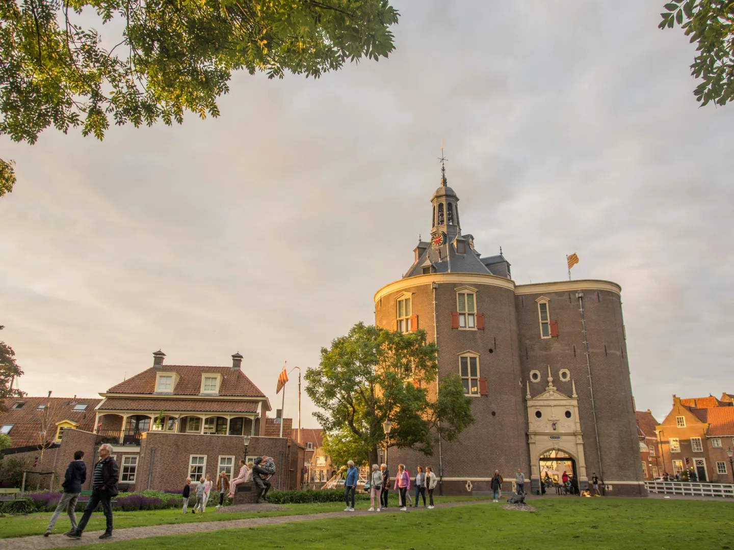 Inbox Storage in IJsselstein — picked up at your door