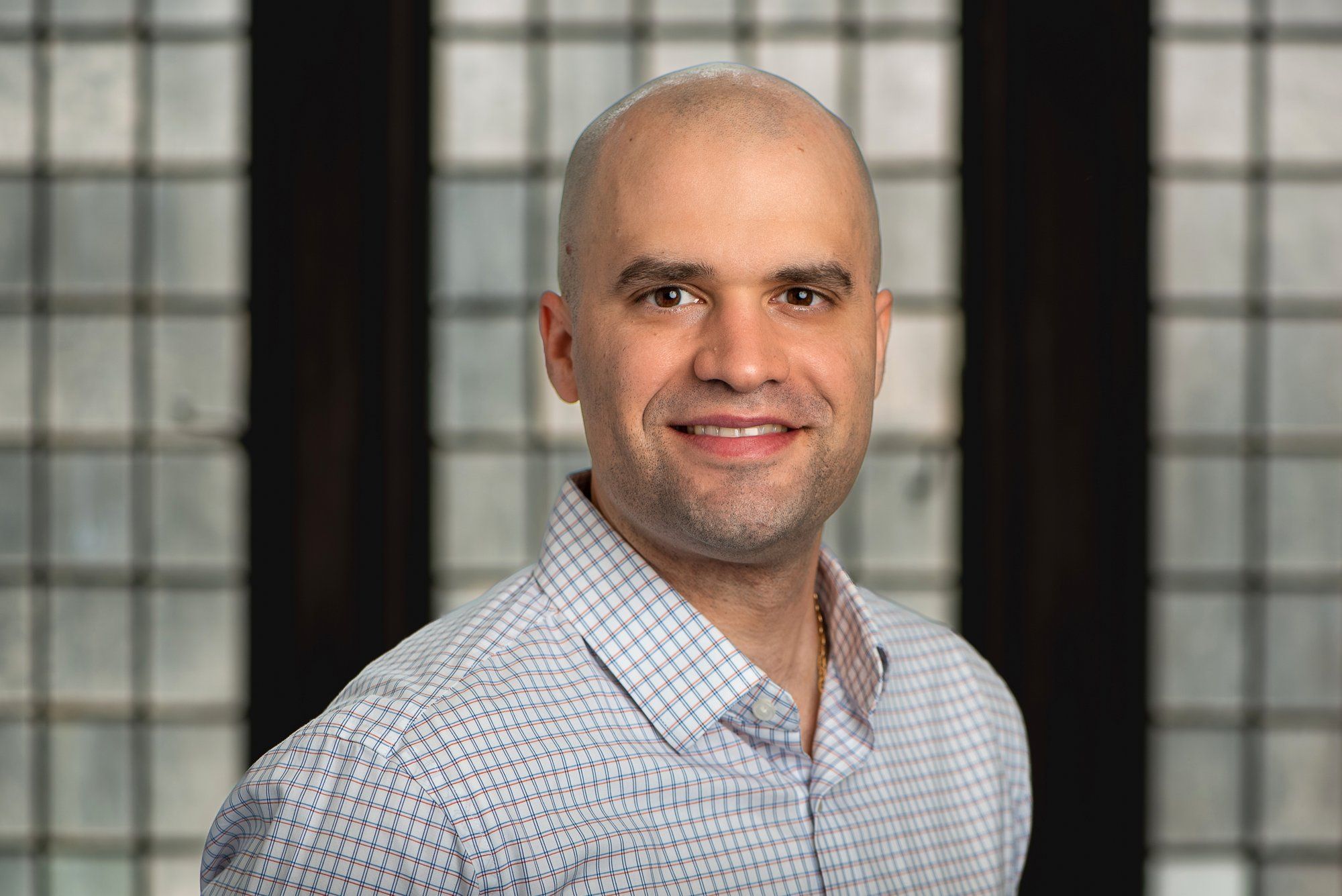 Albert Sergio Laguna headshot