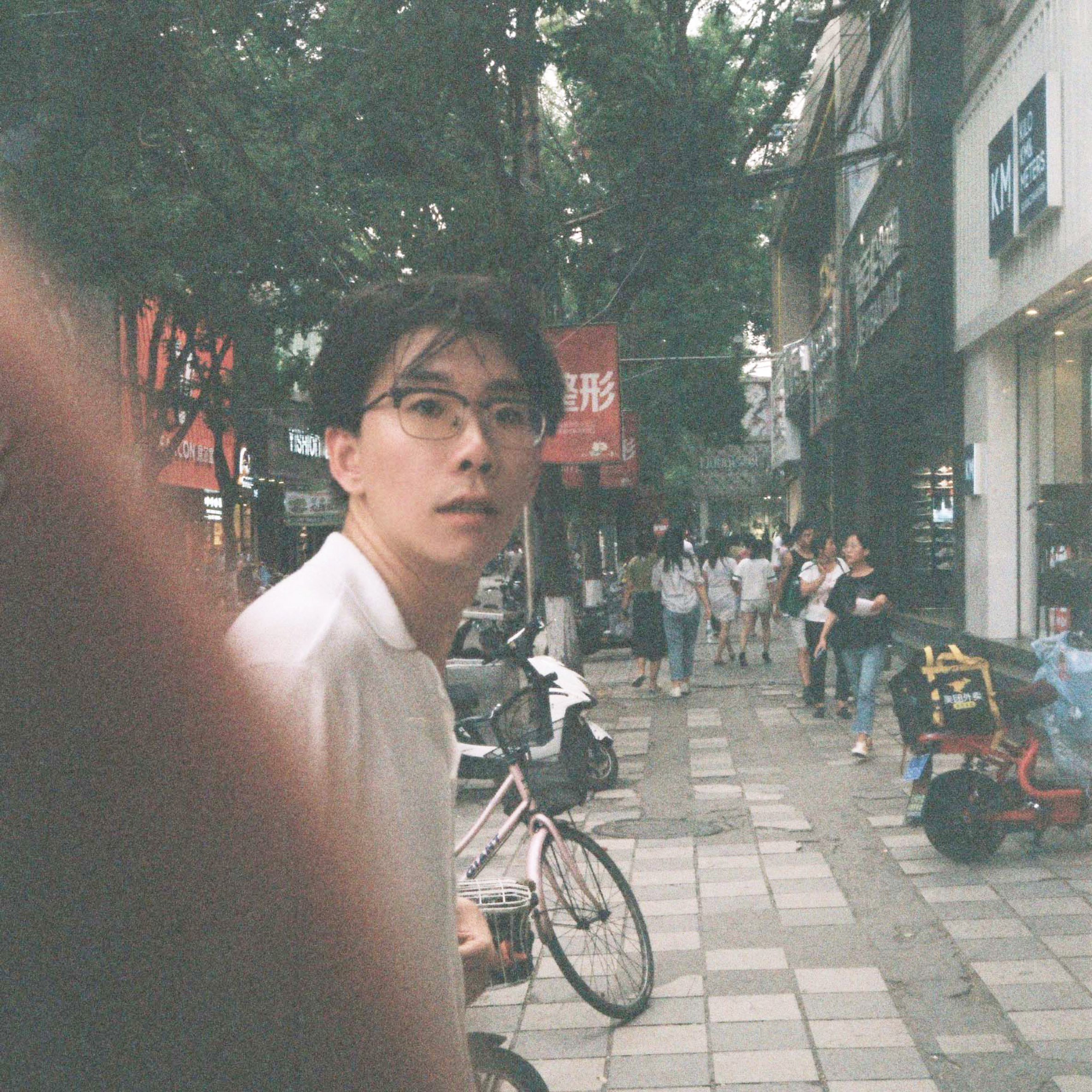 Yuhang Zhang