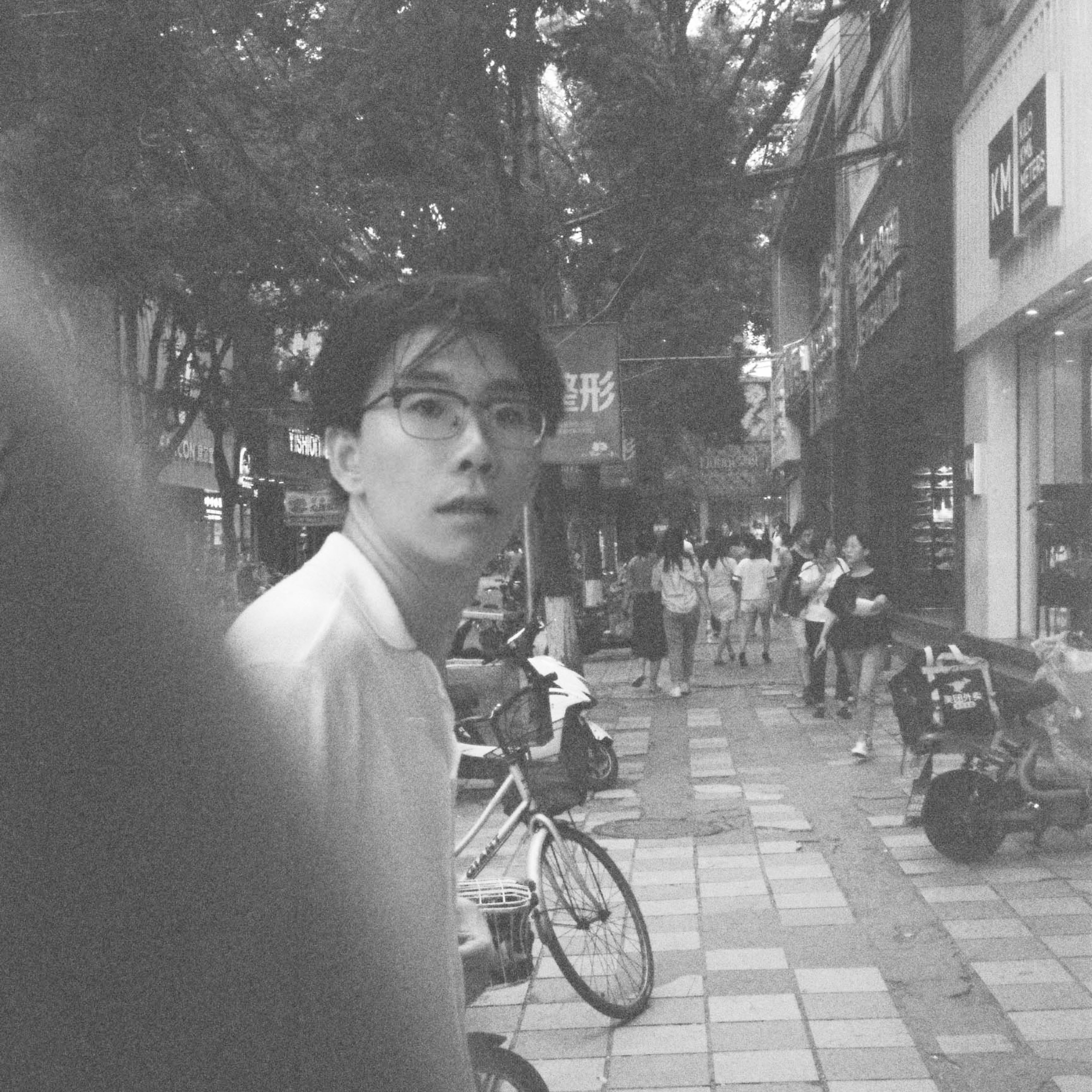 Yuhang Zhang