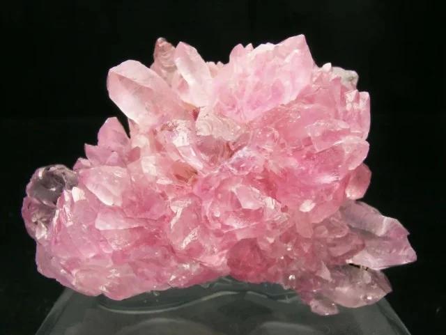 Pembe Kuvars