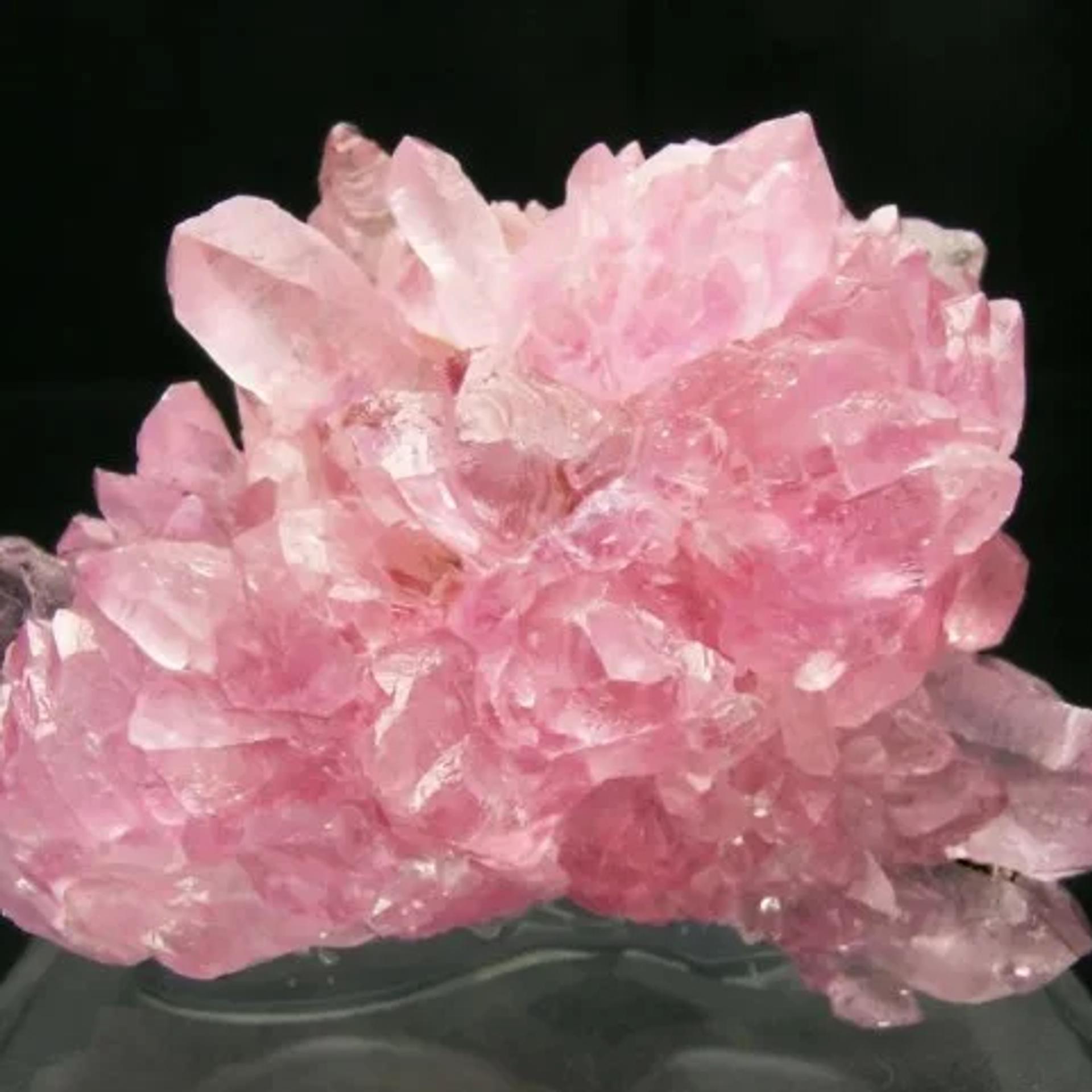 Pembe Kuvars