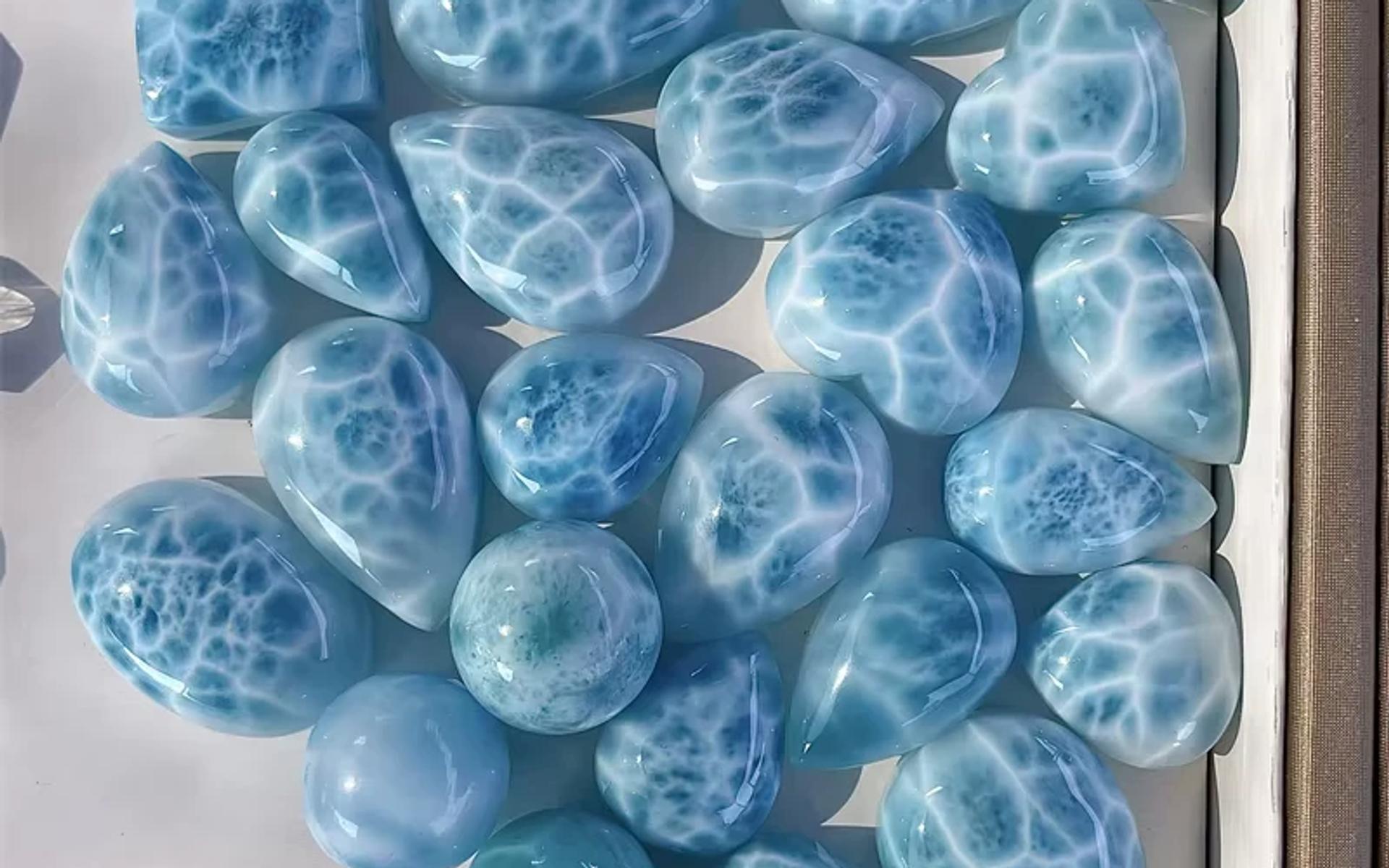 Larimar kristal oluşumu
