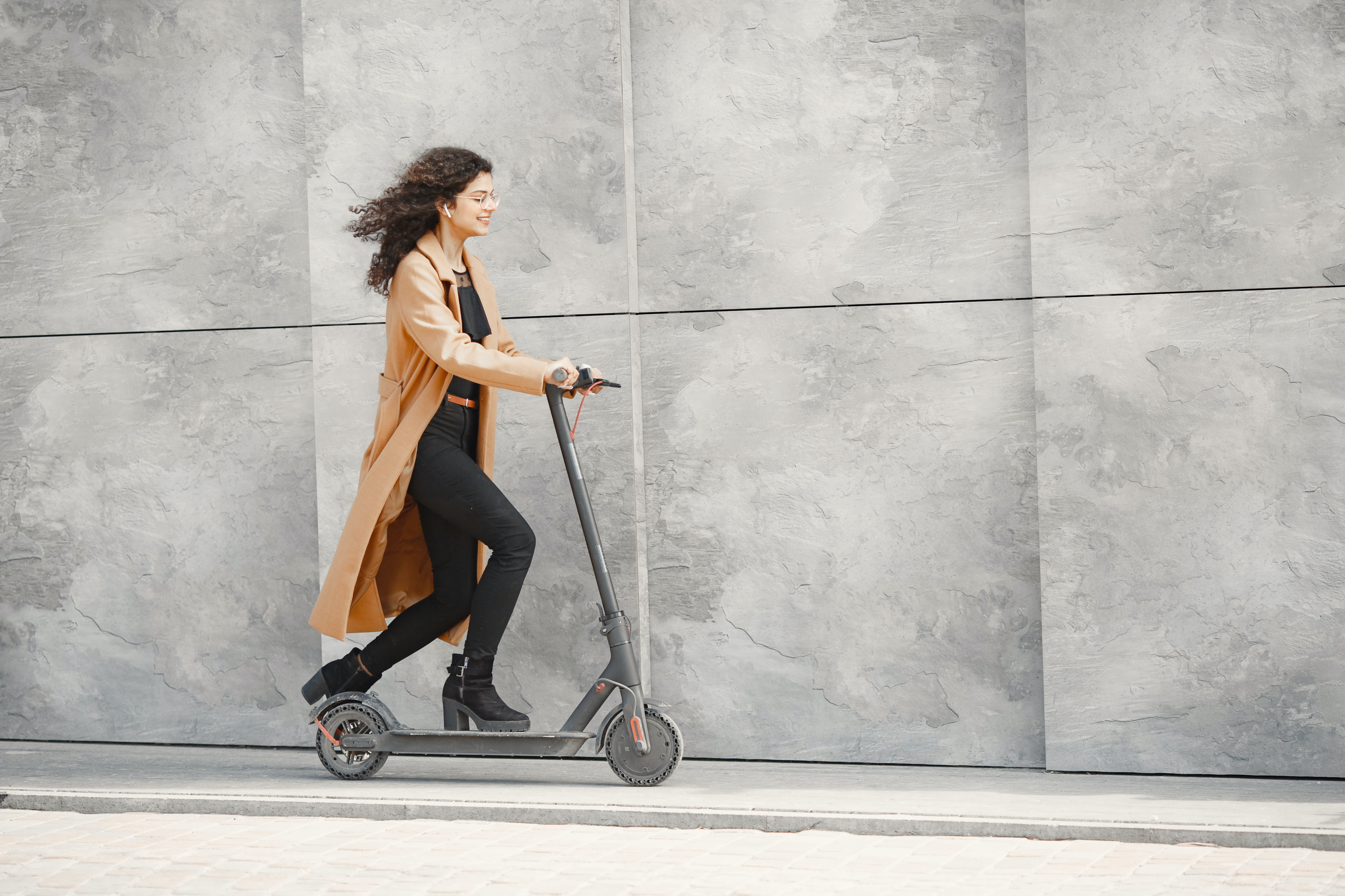 Top Speed and Range: Understanding the Limits of Electric Scooters
