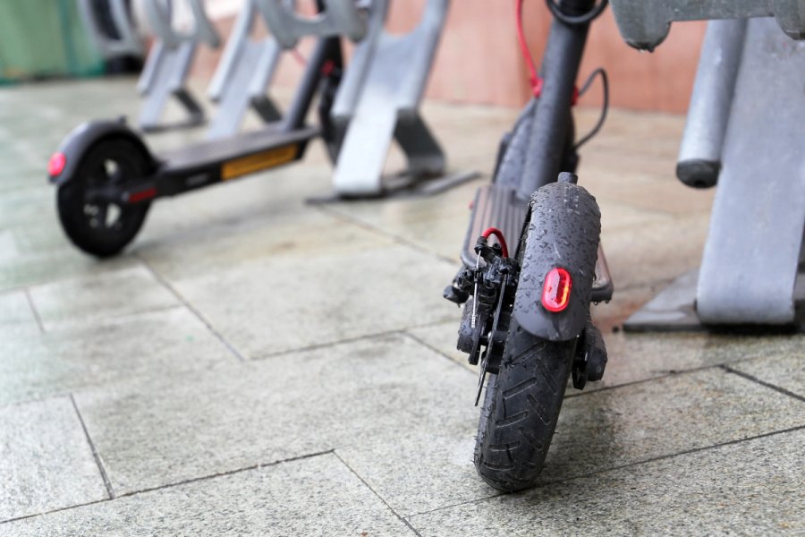 electronic scooty rate