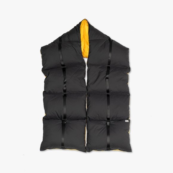 Comfy Outdoor Garment Down Muffler (Black)